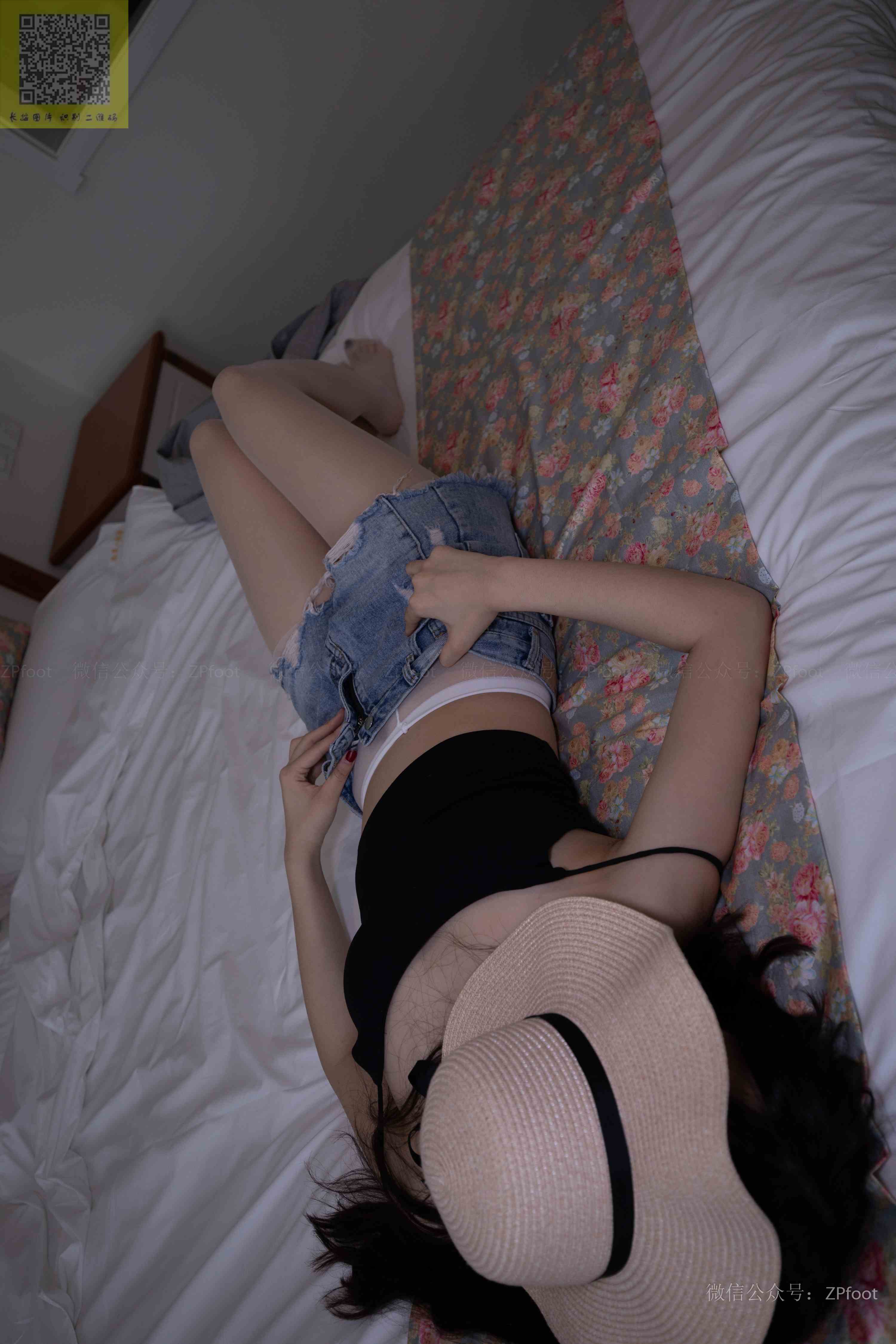 China Beauty Legs and feet 1217