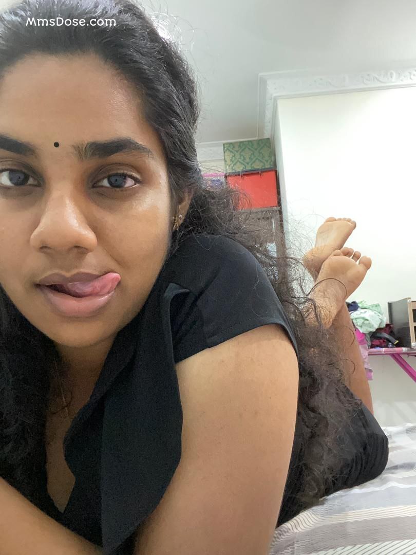 South Indian Girl HD Pics