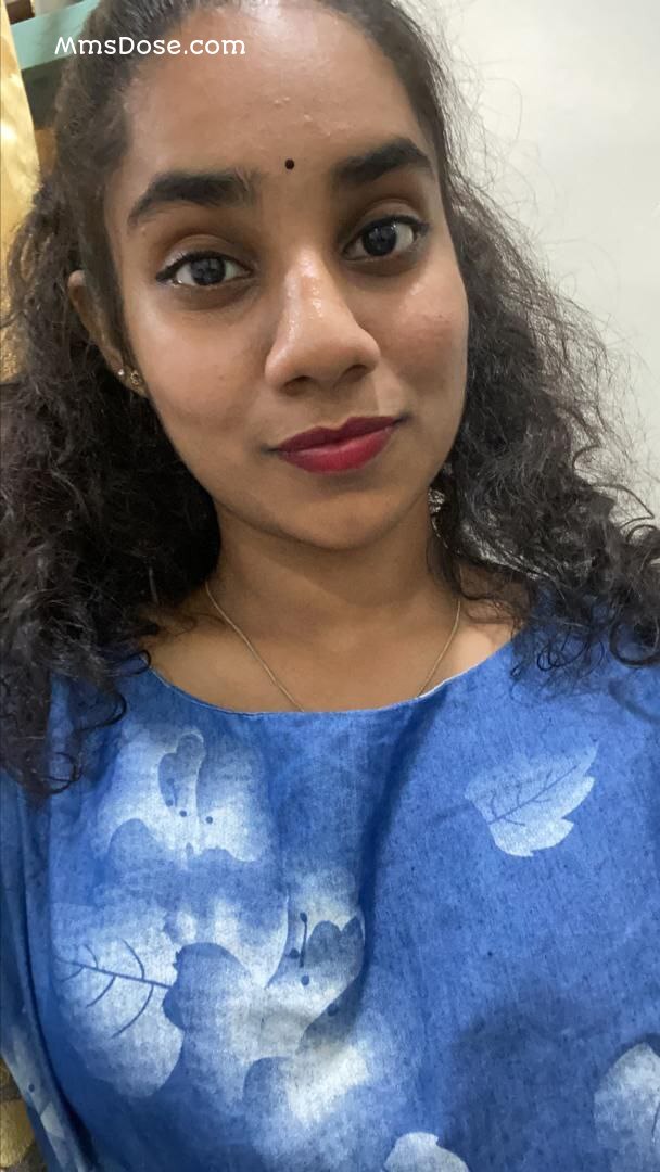 South Indian Girl HD Pics