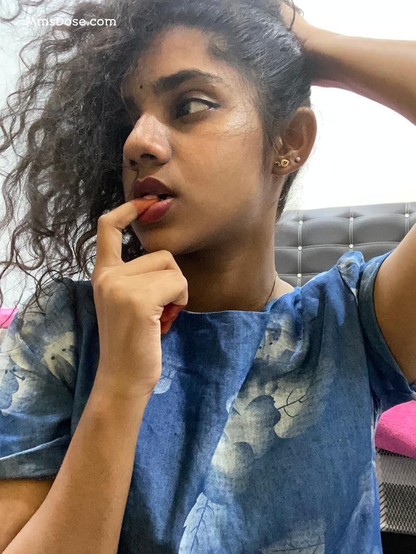 South Indian Girl HD Pics