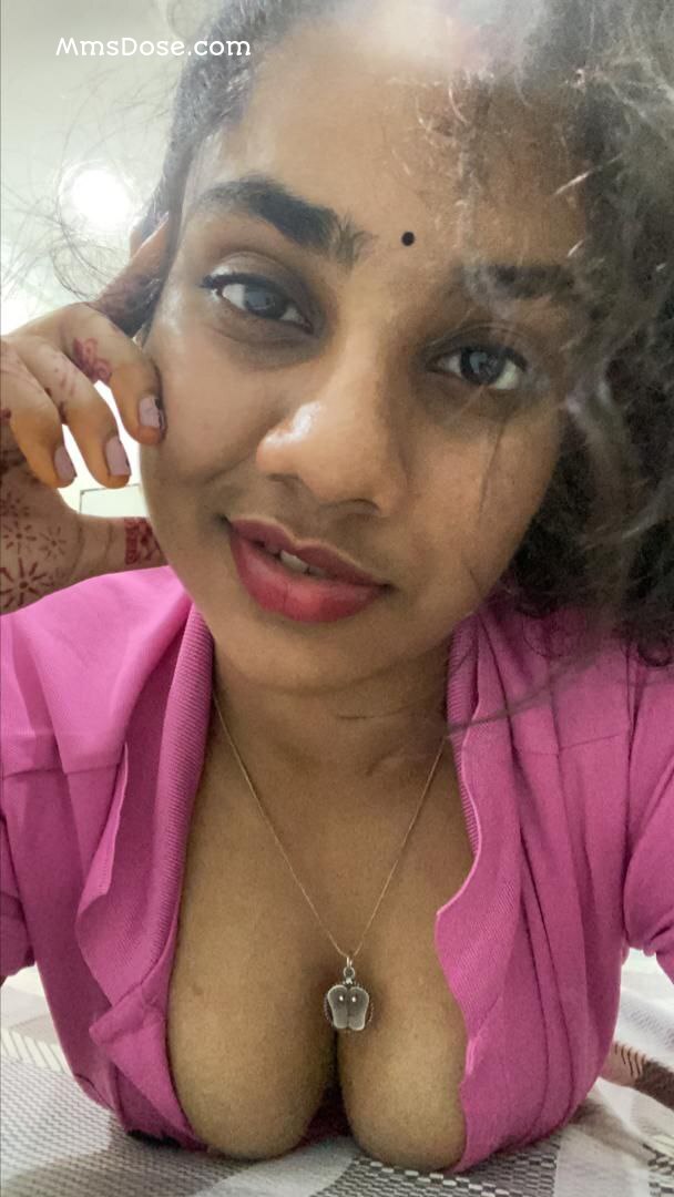 South Indian Girl HD Pics