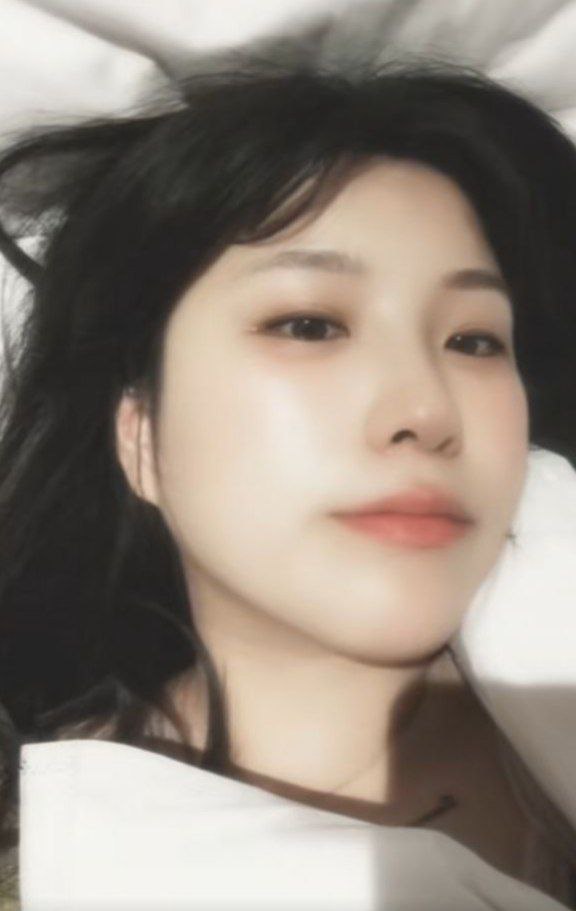 Cute asian girl loves man juice