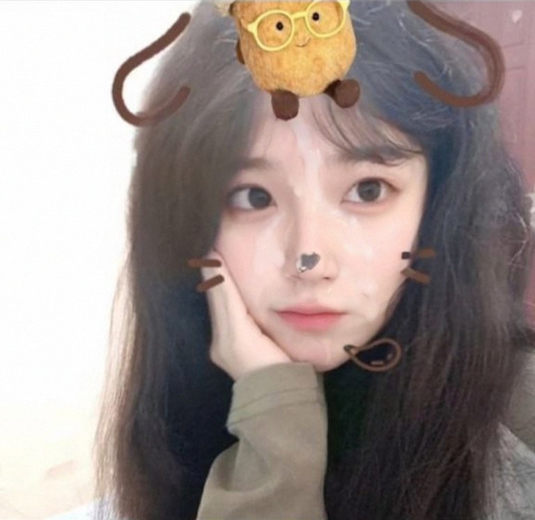 Cute asian girl loves man juice