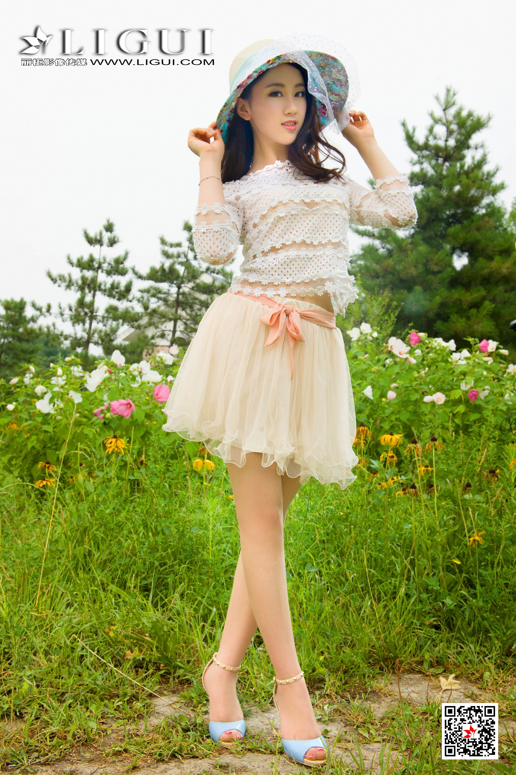 pretty lady dirty feet 99