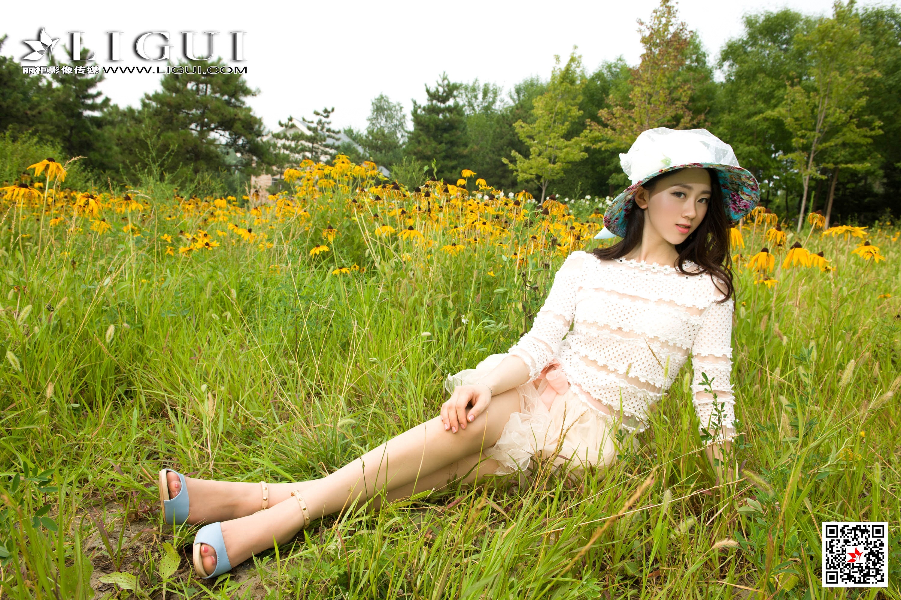 pretty lady dirty feet 99