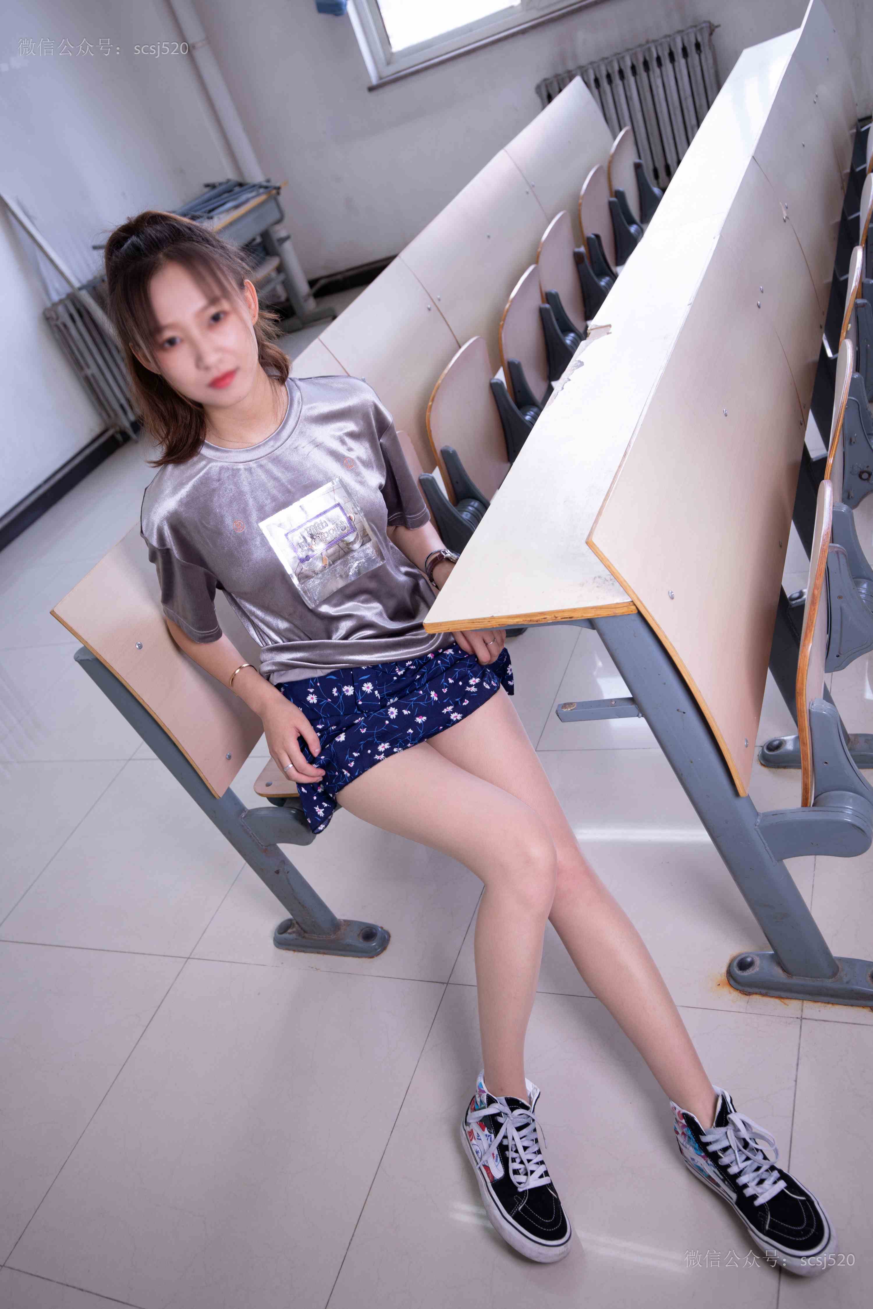 China Beauty Legs and feet 1229