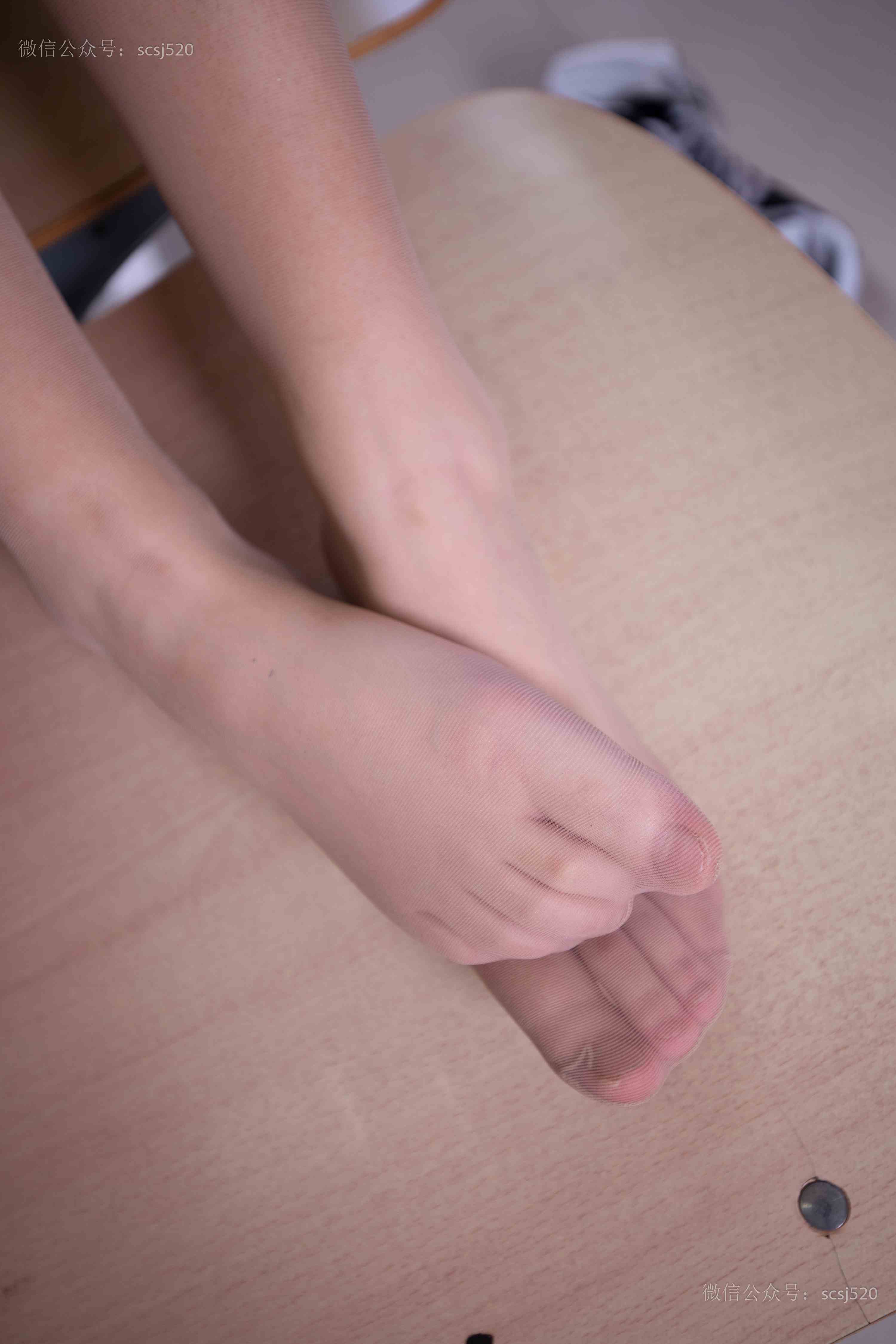 China Beauty Legs and feet 1229