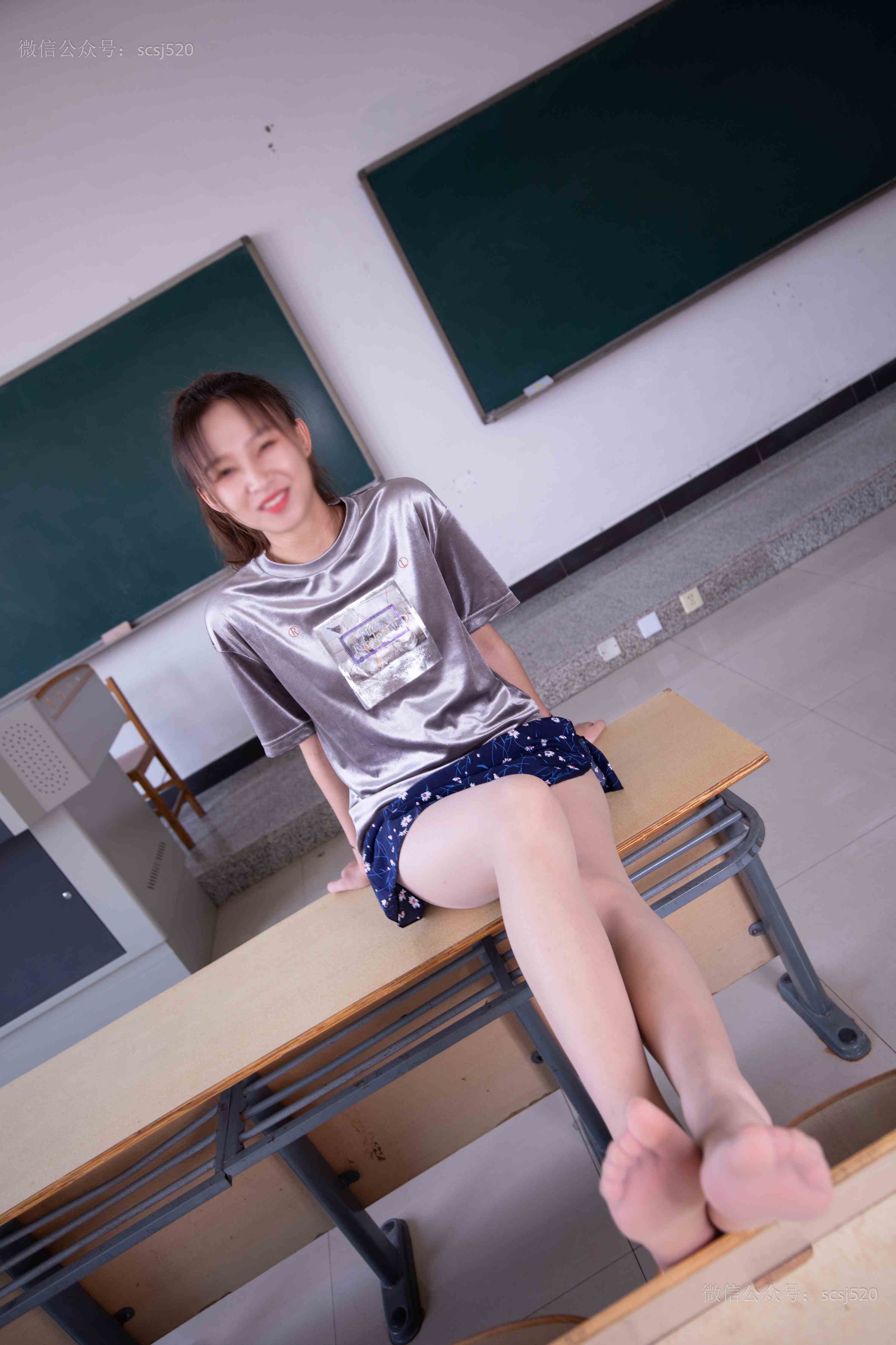 China Beauty Legs and feet 1229