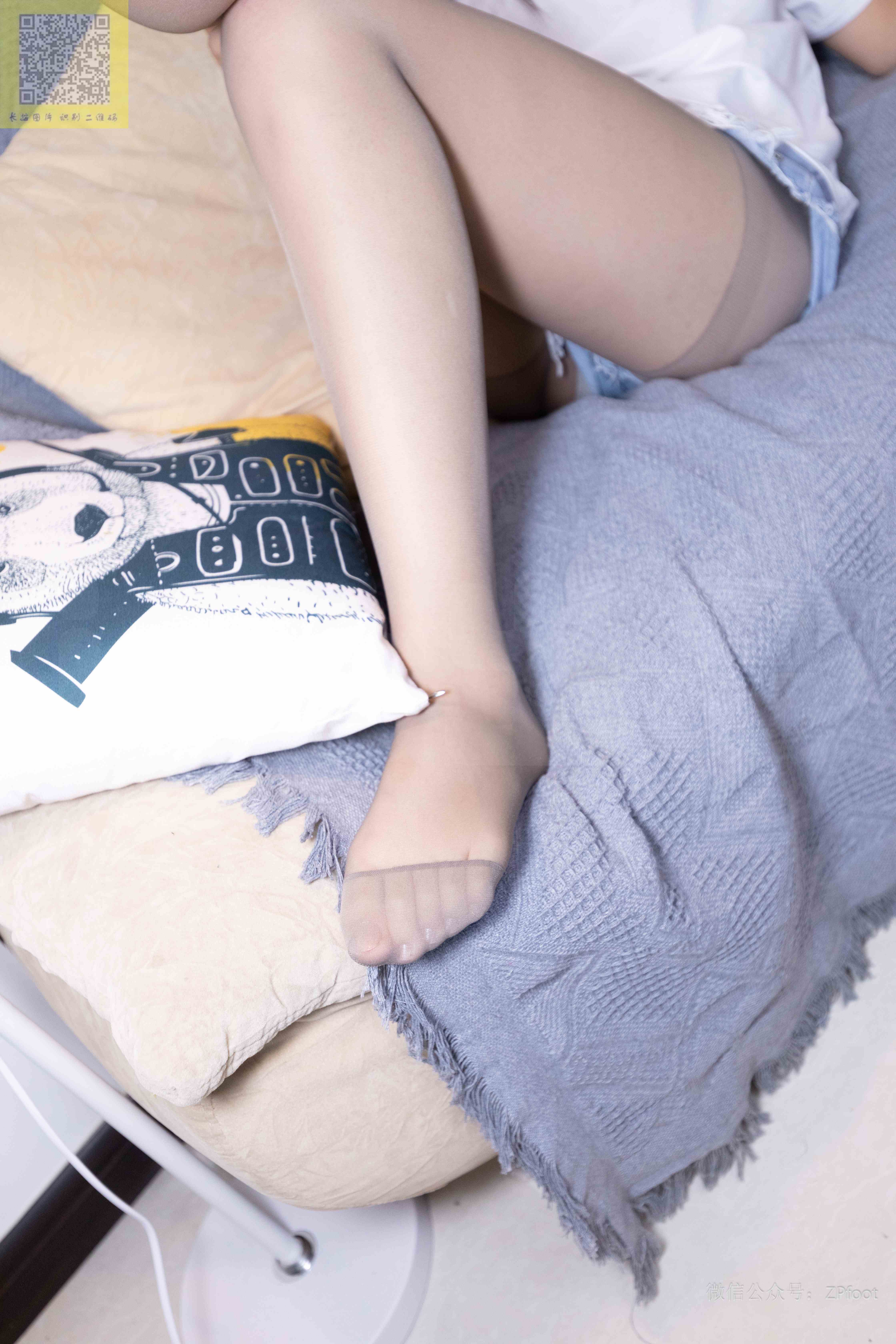 China Beauty Legs and feet 1230