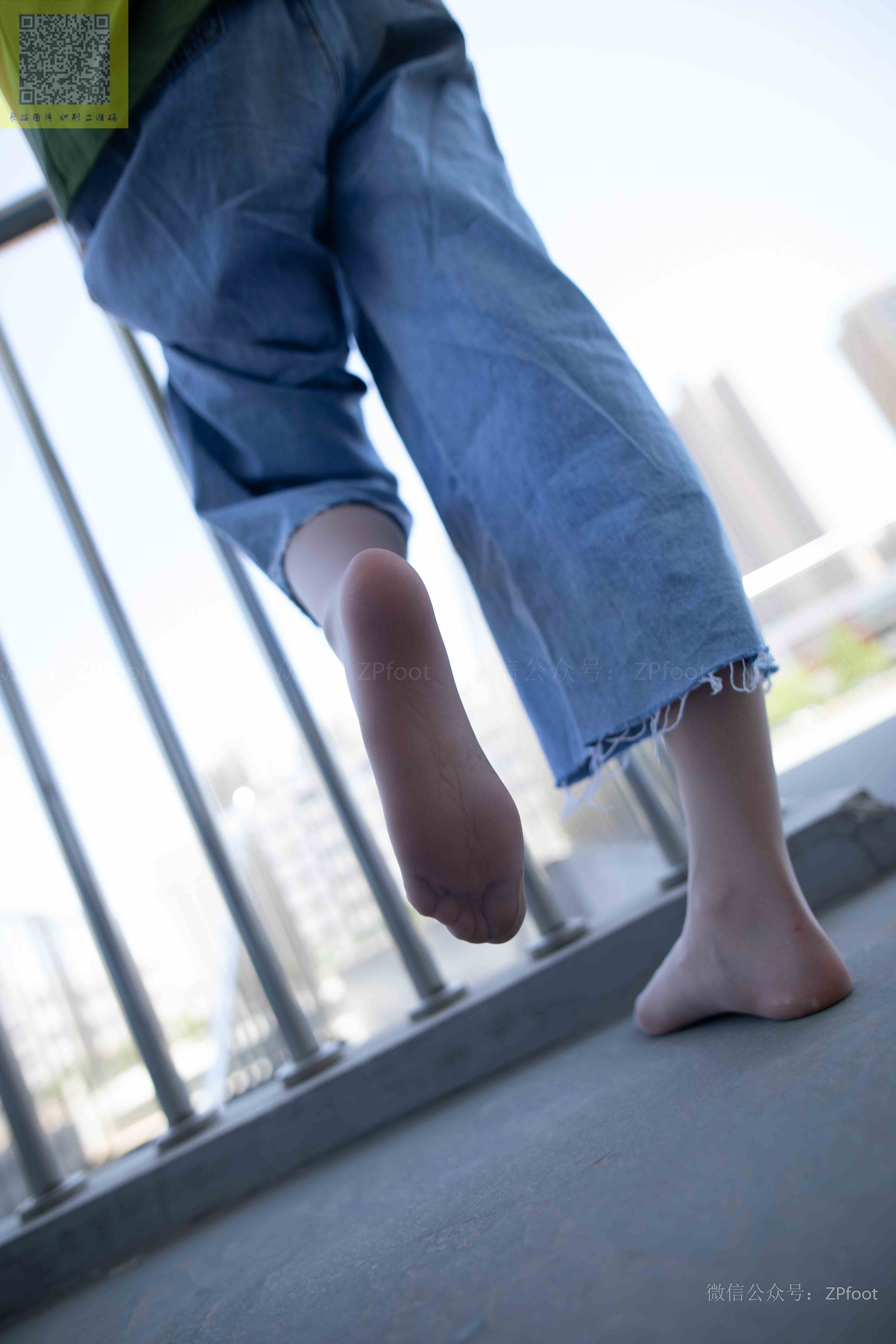 China Beauty Legs and feet 1239