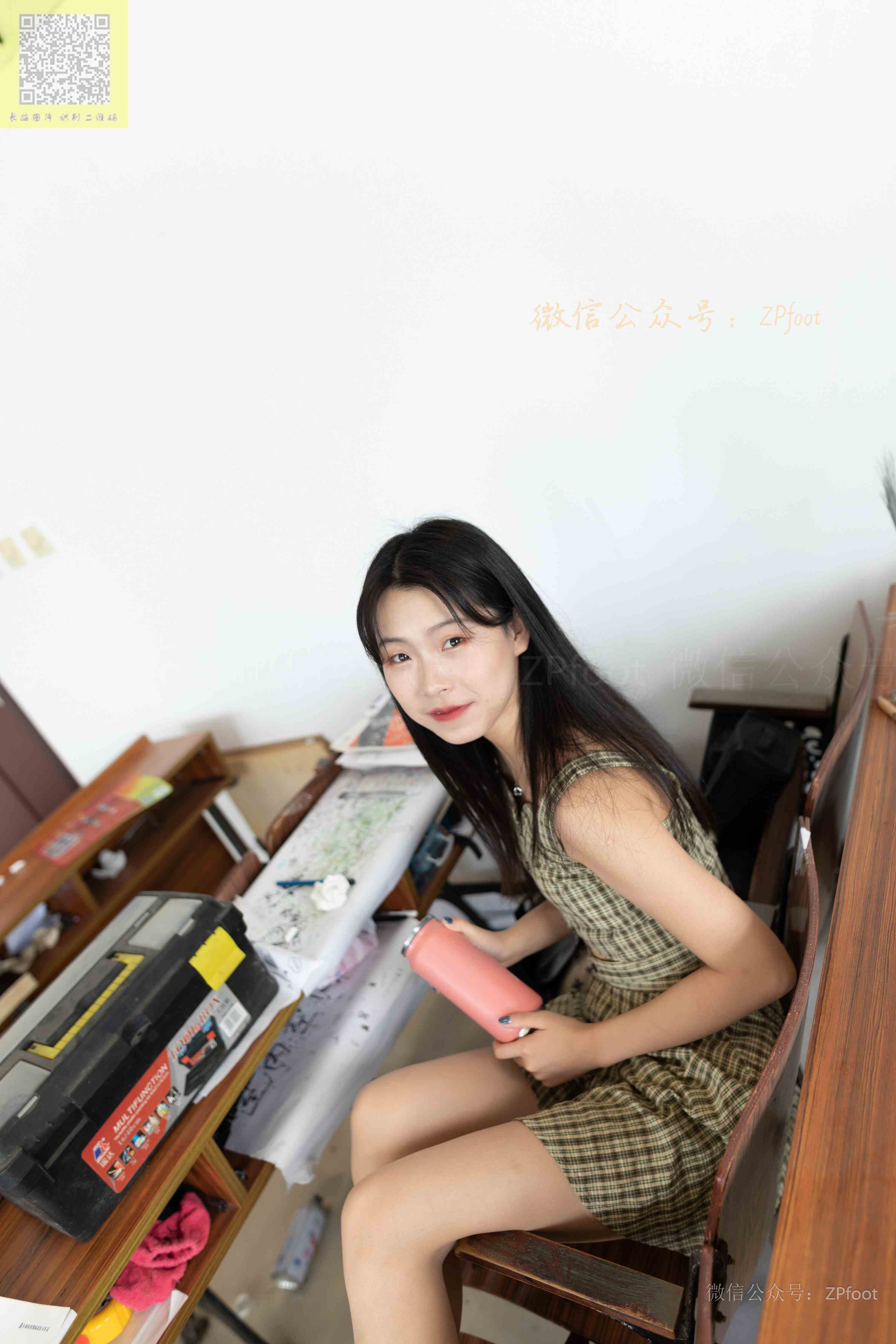 China Beauty Legs and feet 1240