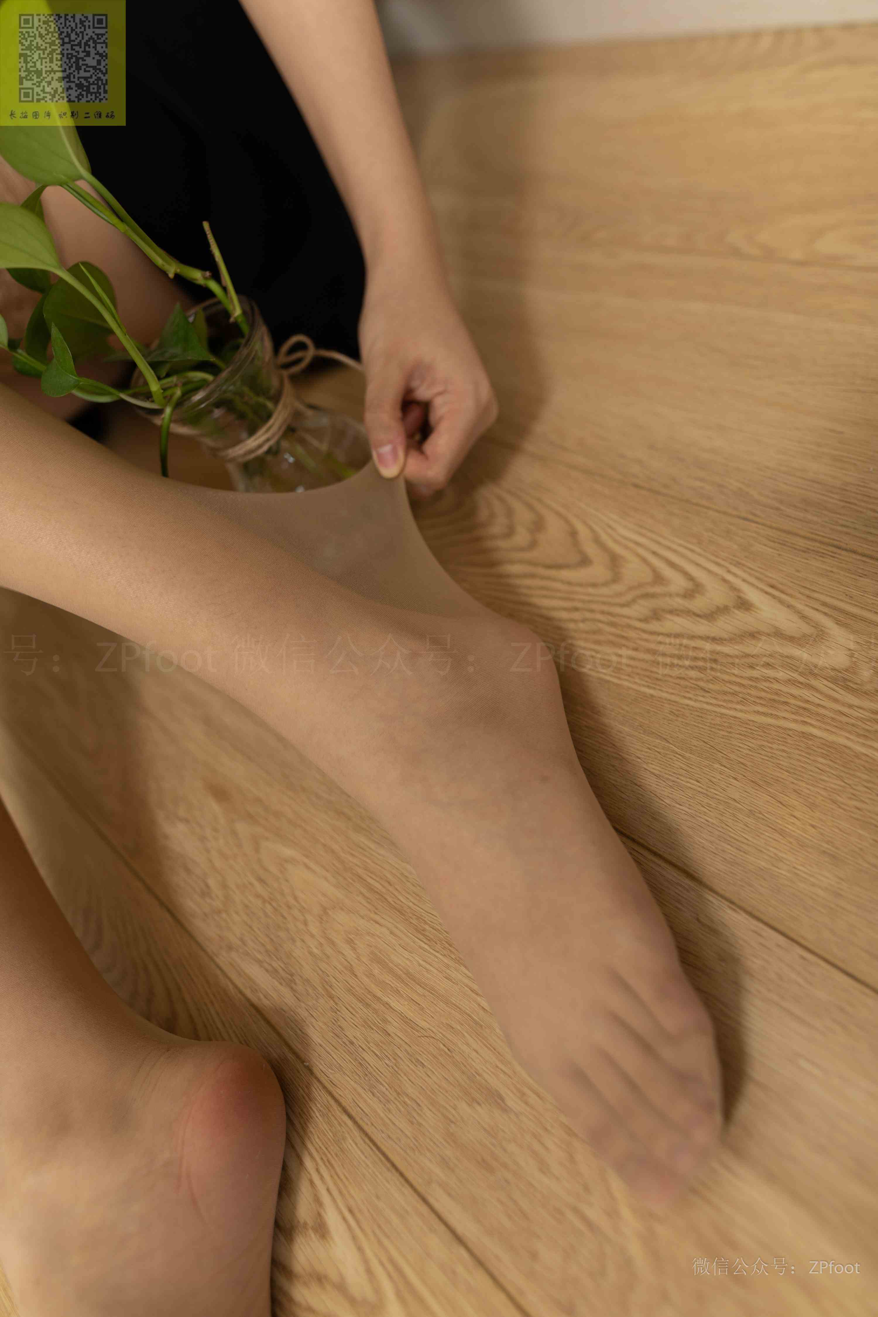 China Beauty Legs and feet 1244