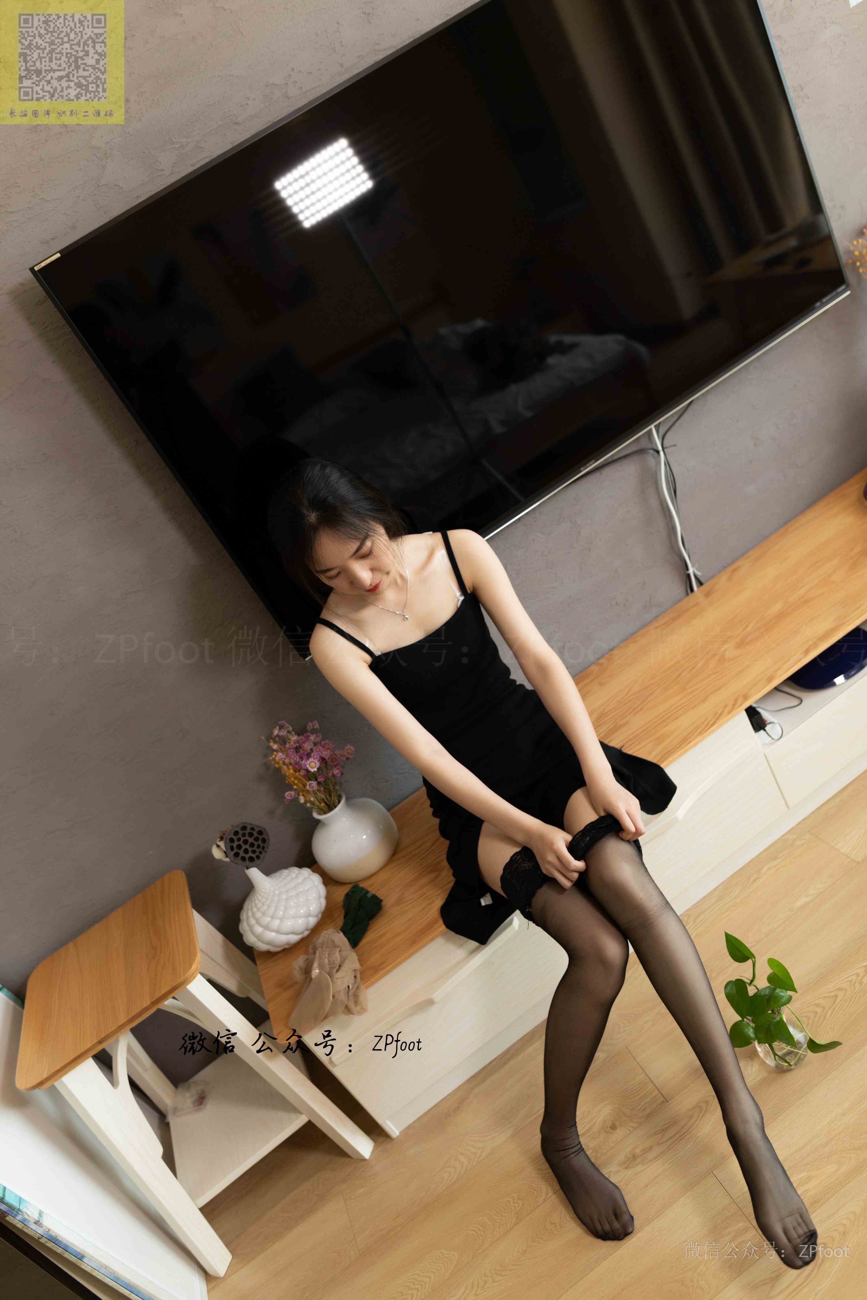 China Beauty Legs and feet 1244