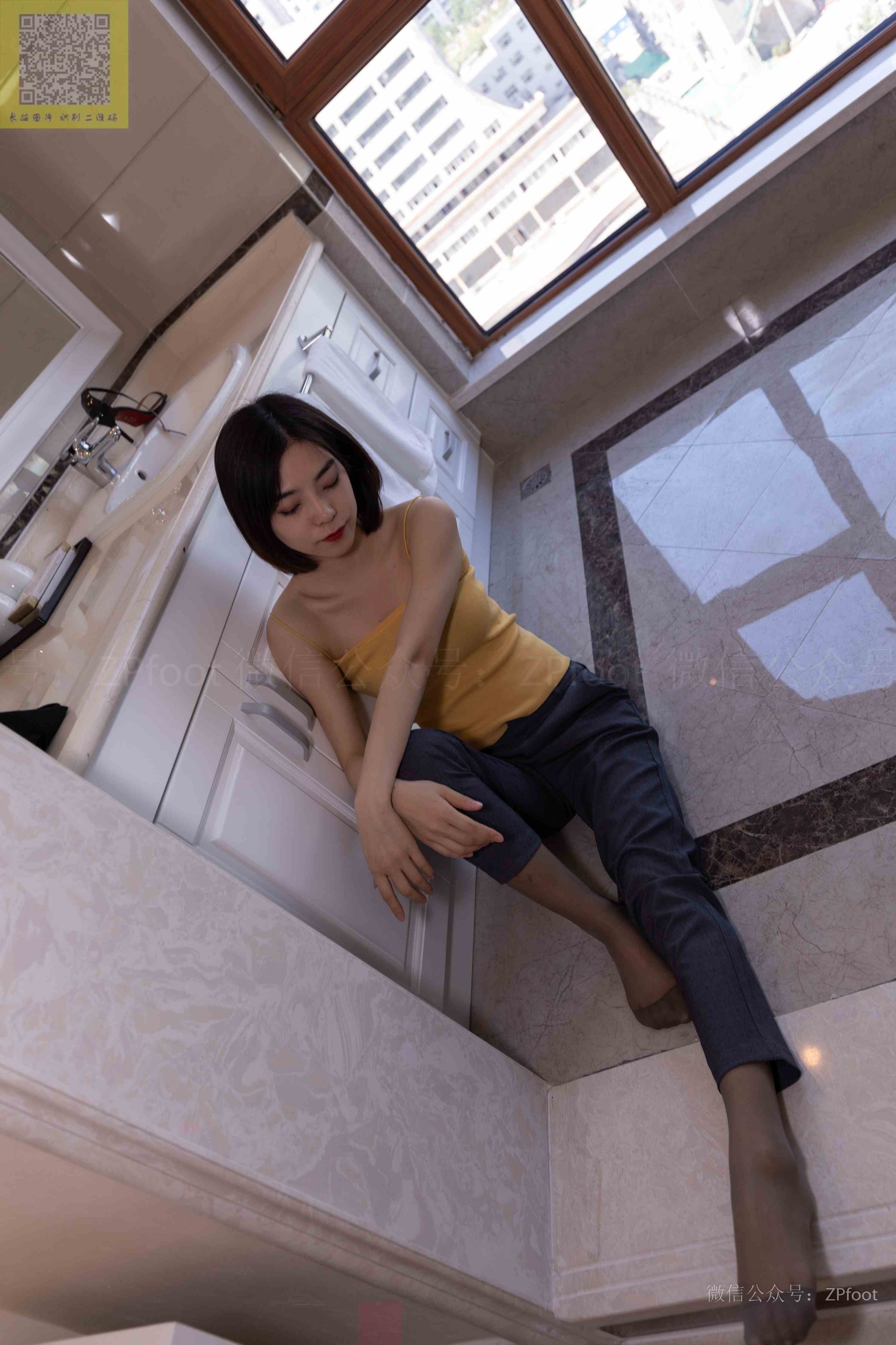 China Beauty Legs and feet 1246