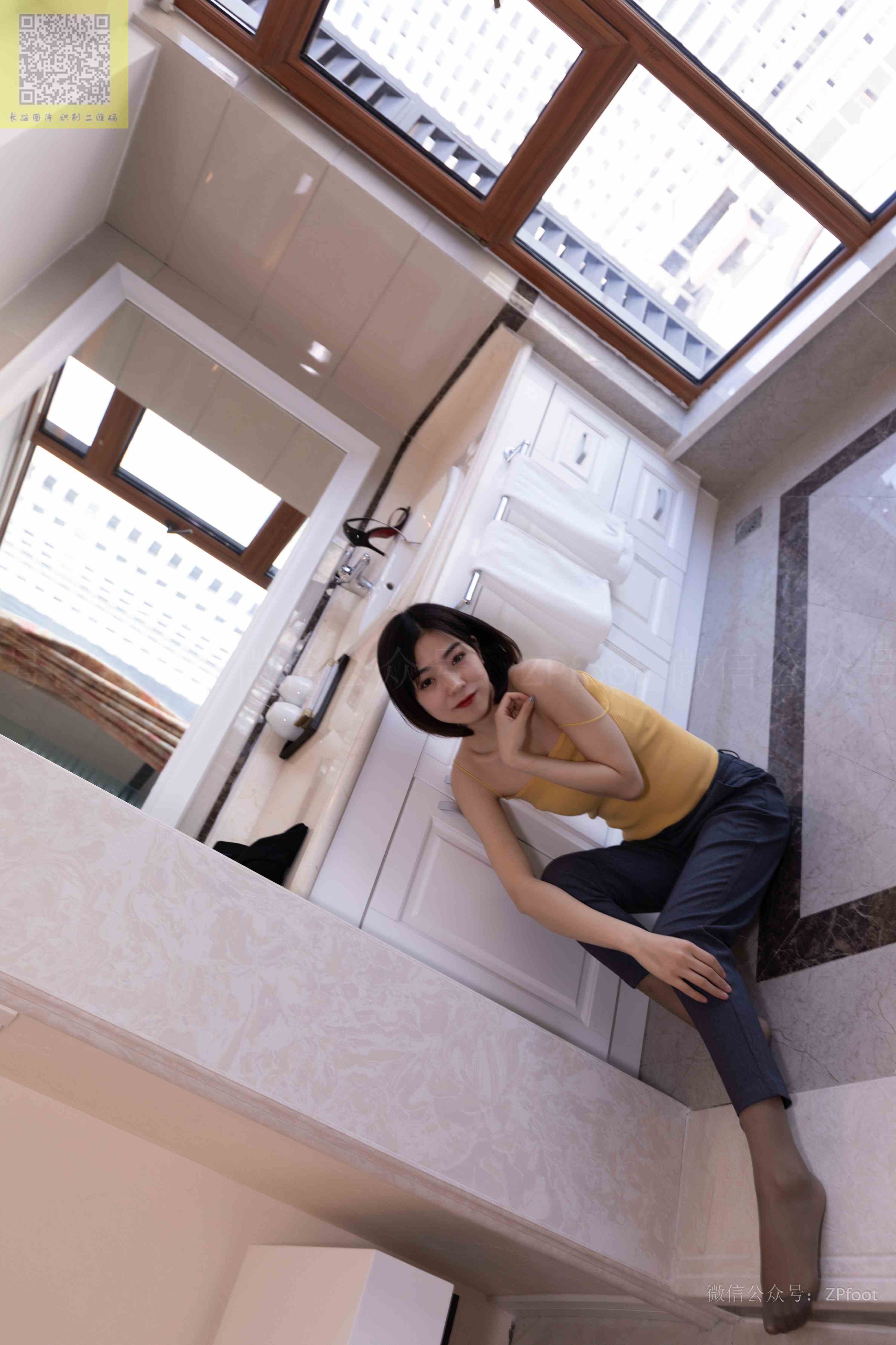 China Beauty Legs and feet 1246