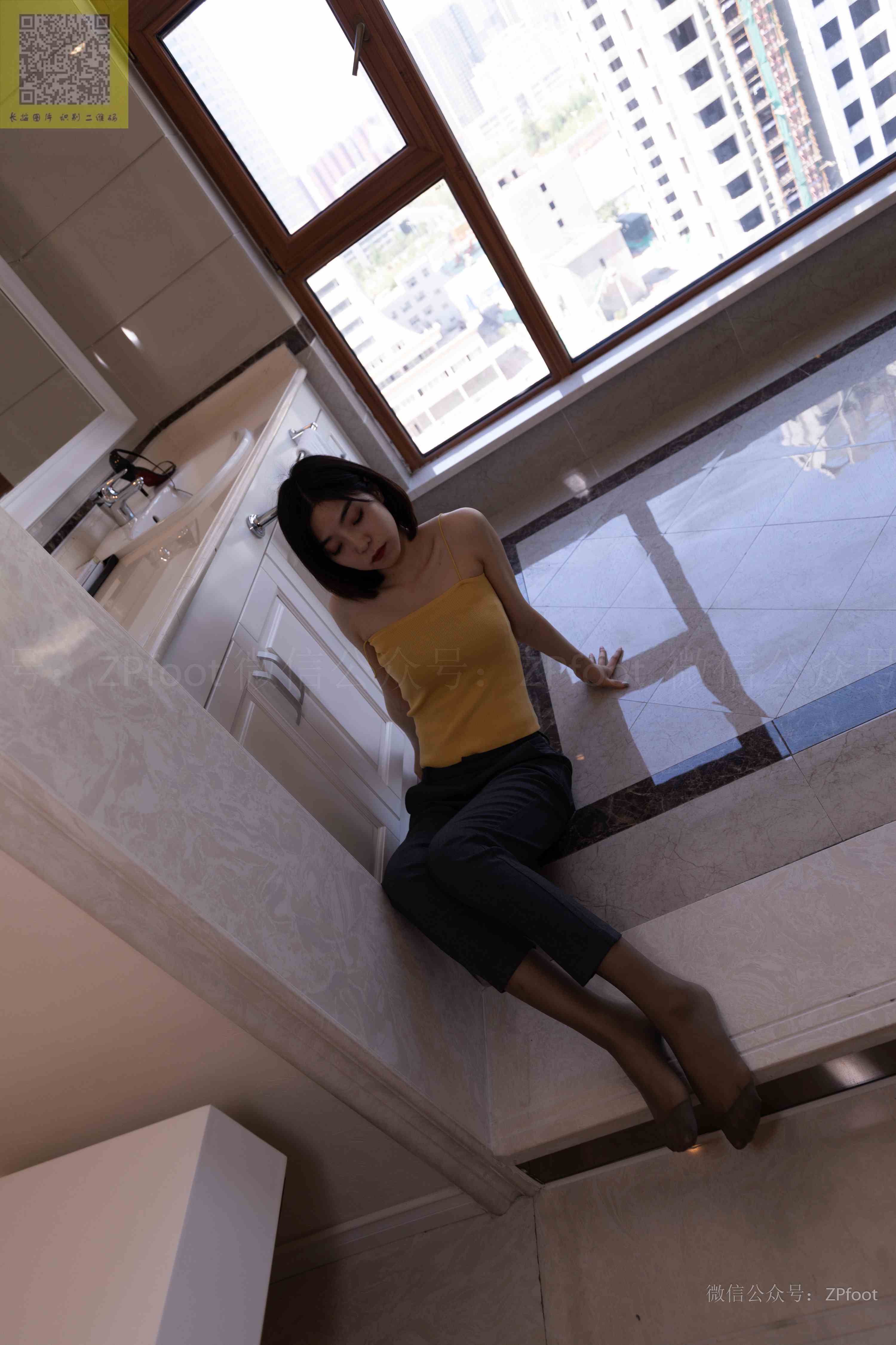 China Beauty Legs and feet 1246