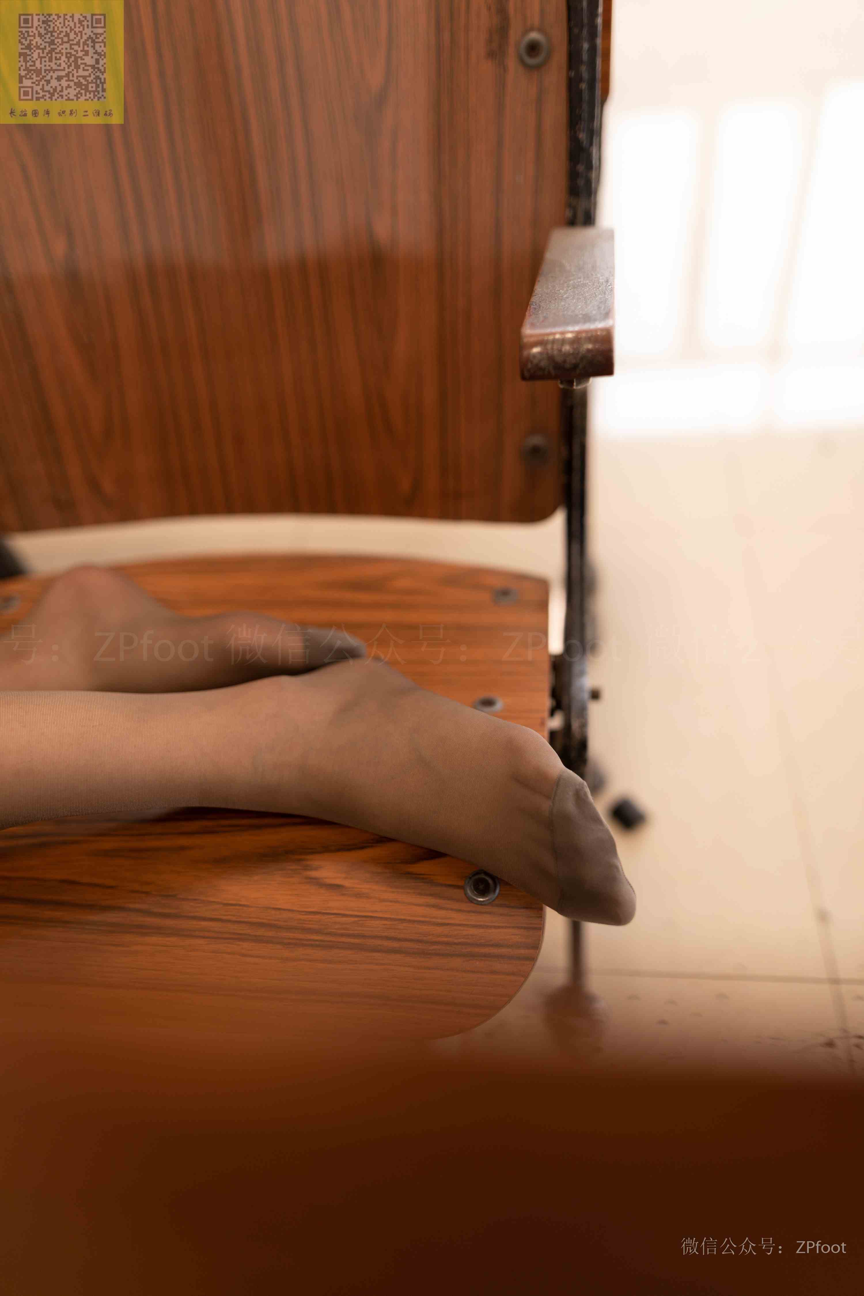 China Beauty Legs and feet 1249