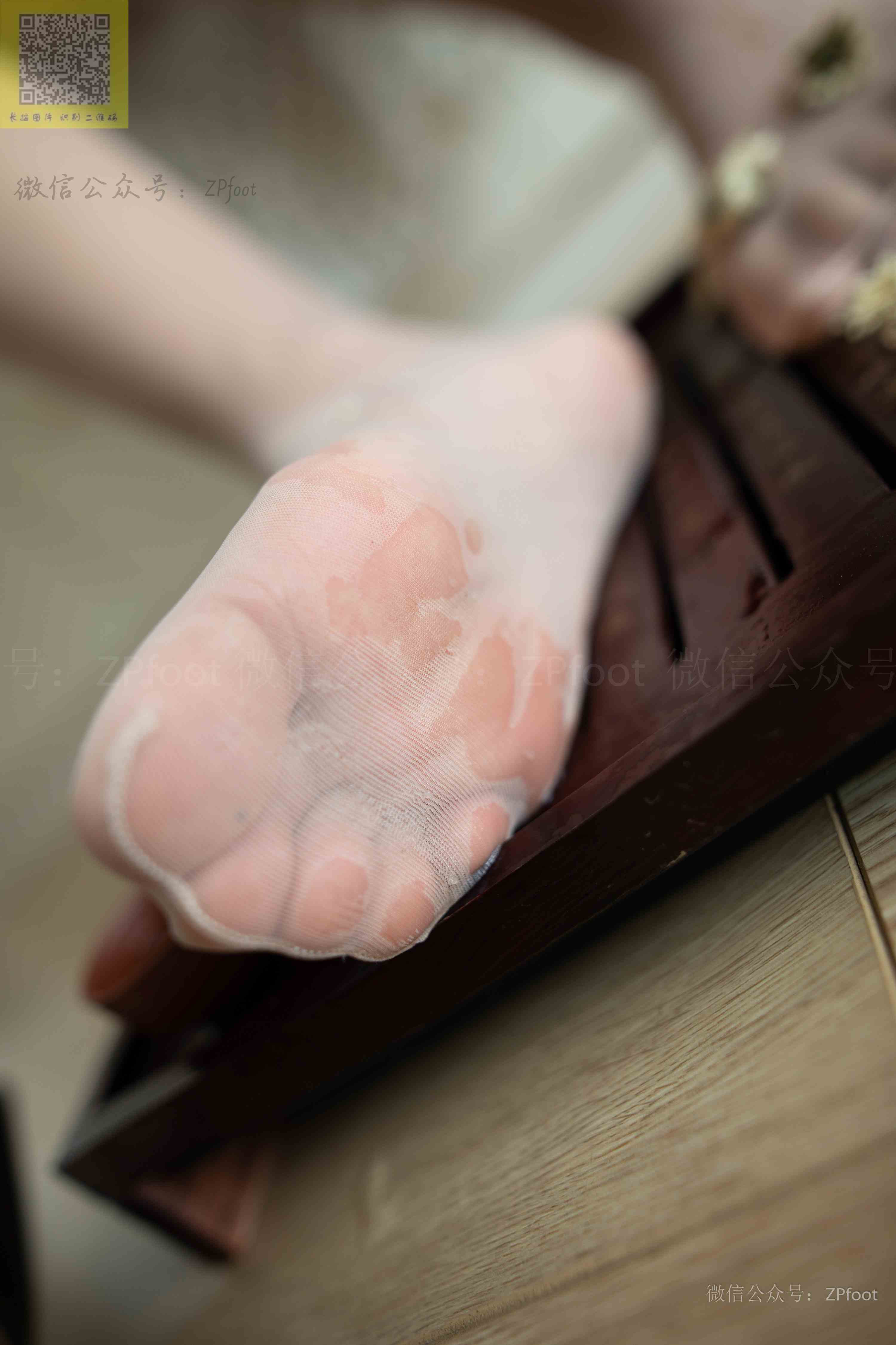 China Beauty Legs and feet 1250