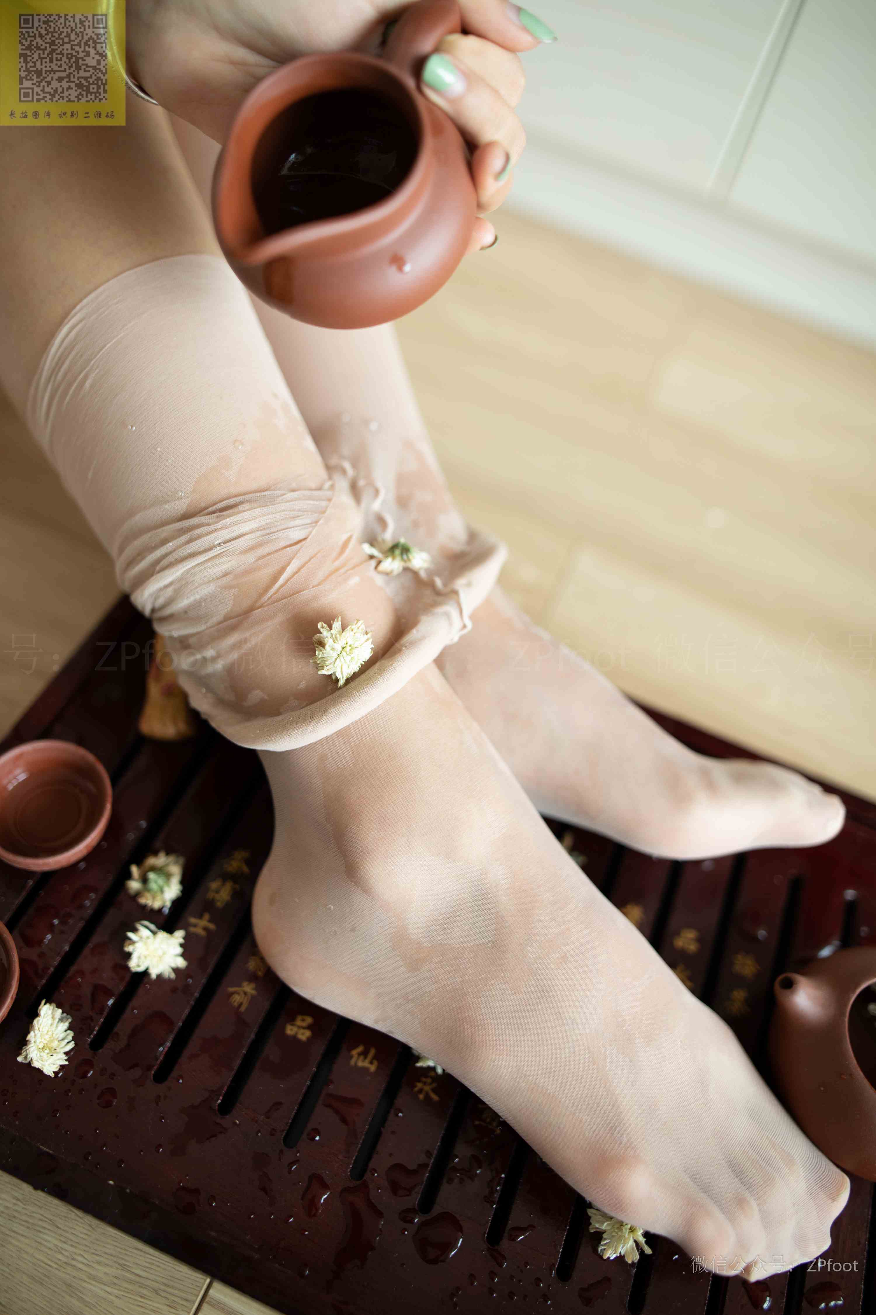 China Beauty Legs and feet 1250