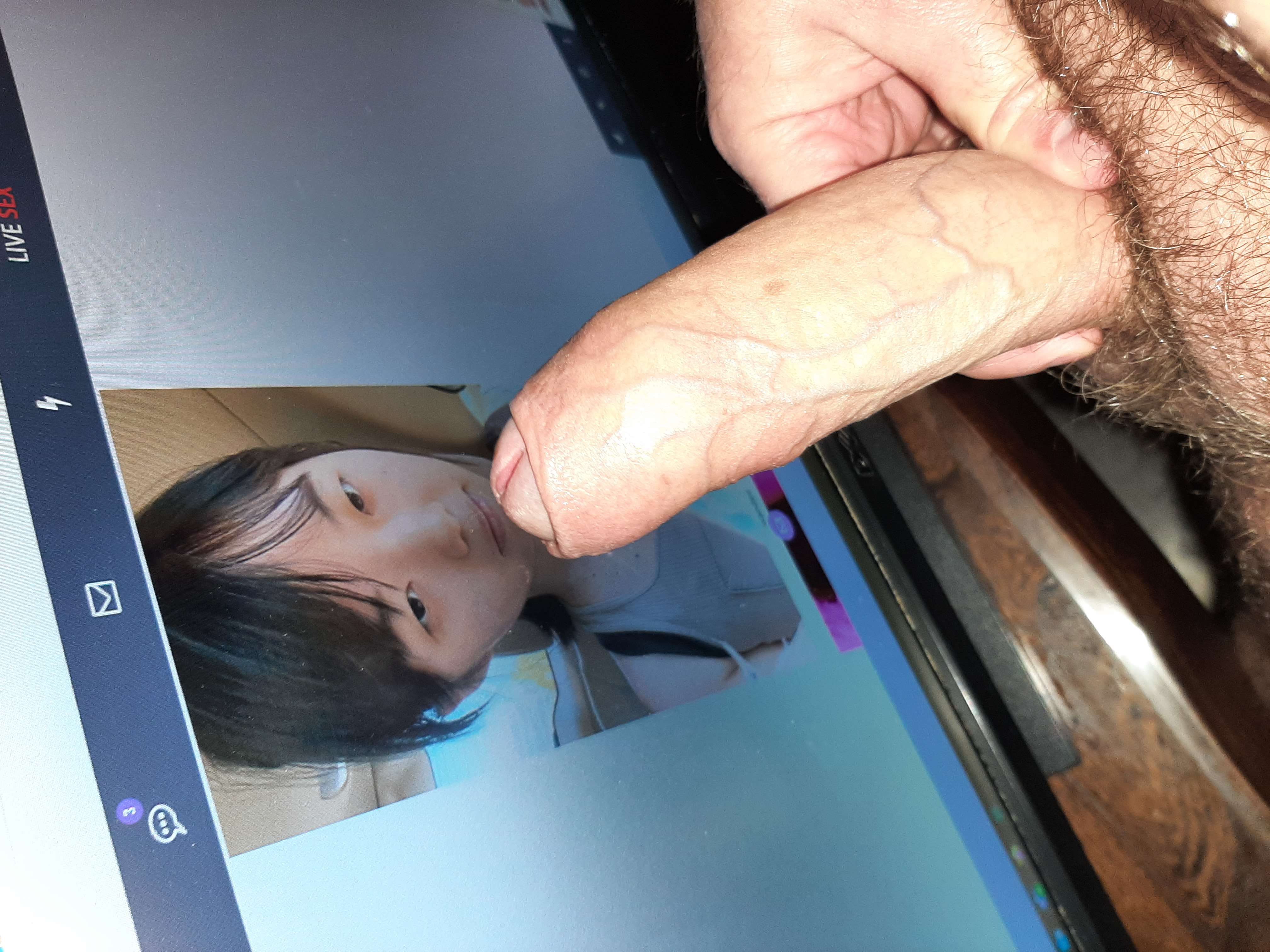 Seattle Asian Alice Zhang