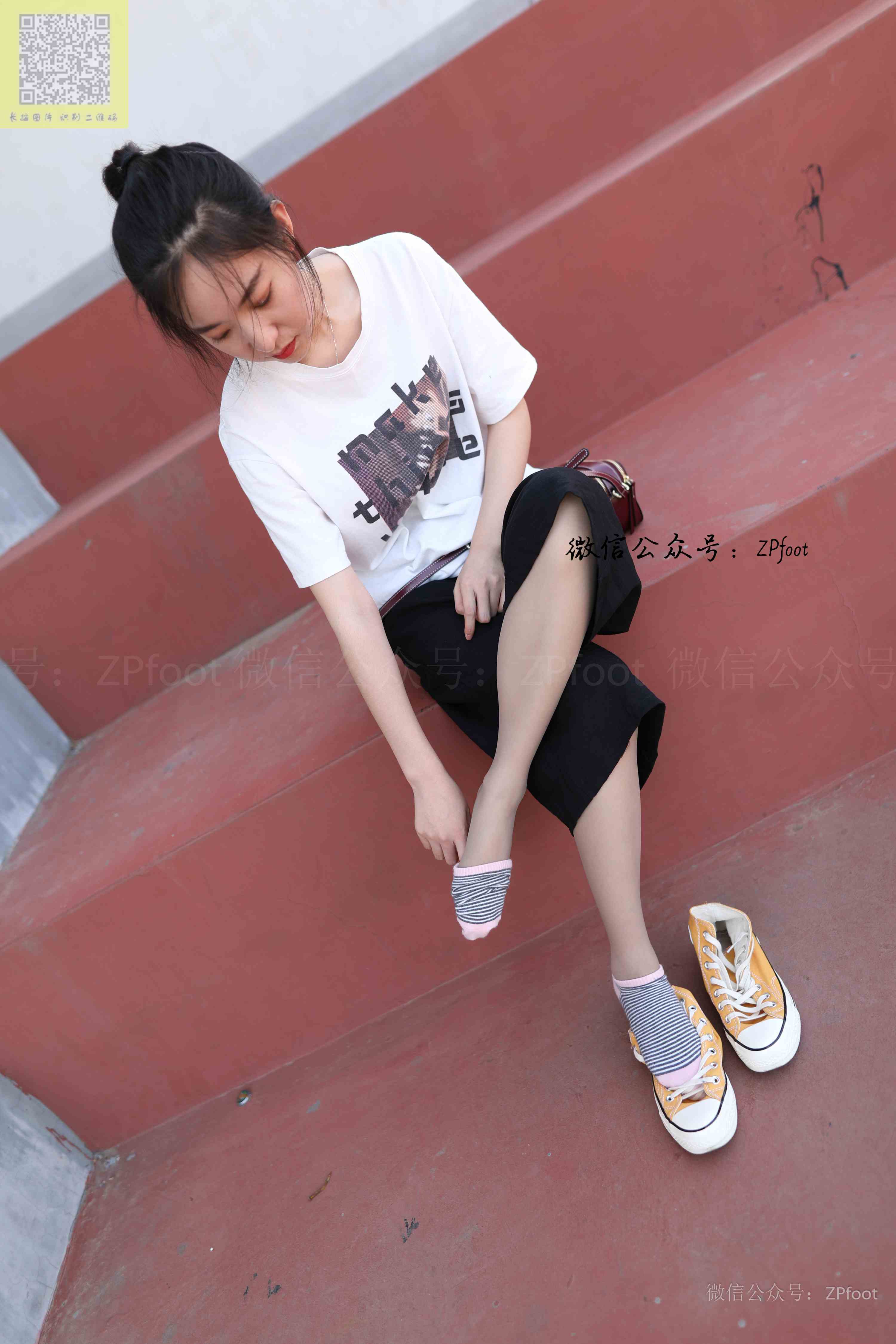 China Beauty Legs and feet 1253