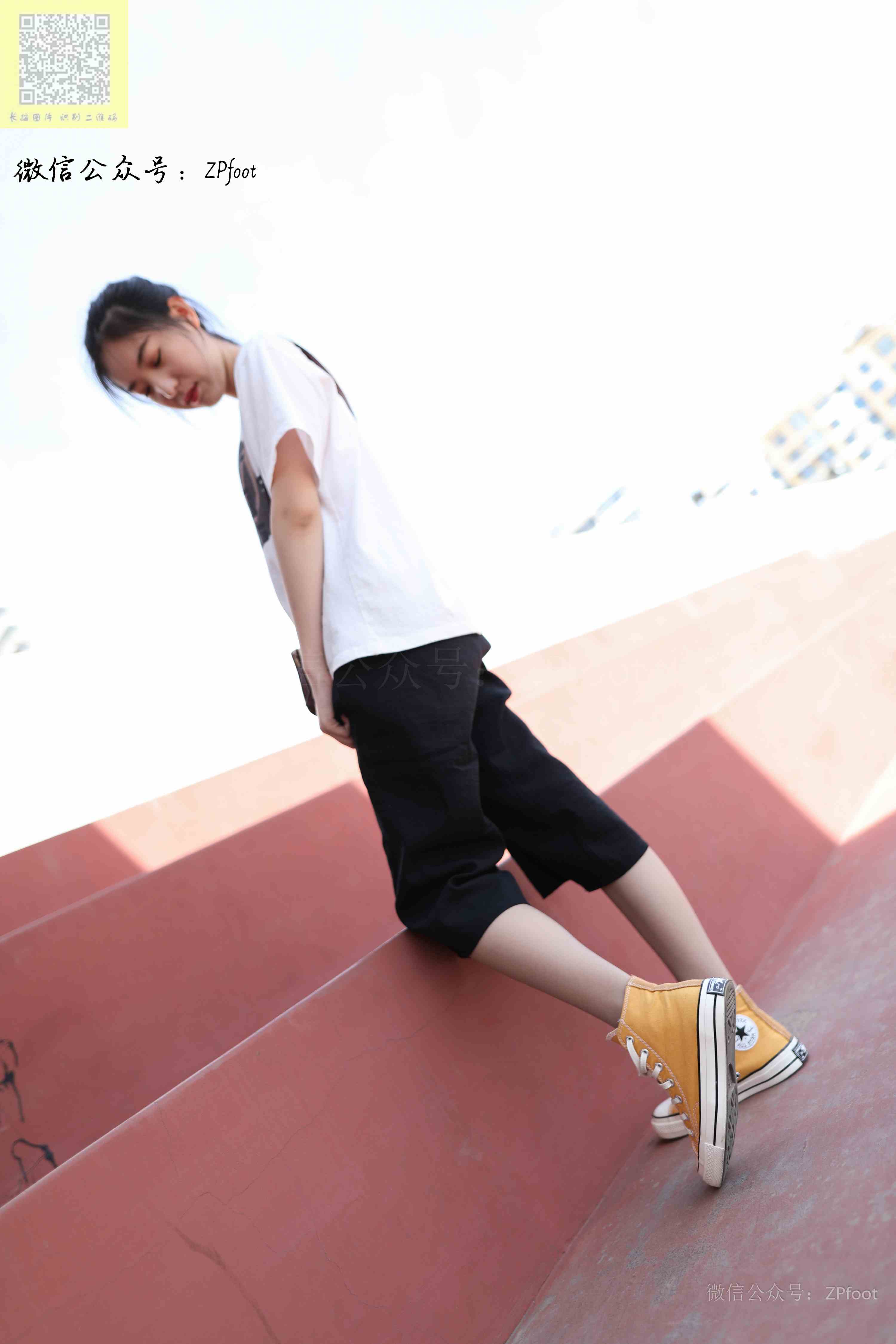 China Beauty Legs and feet 1253