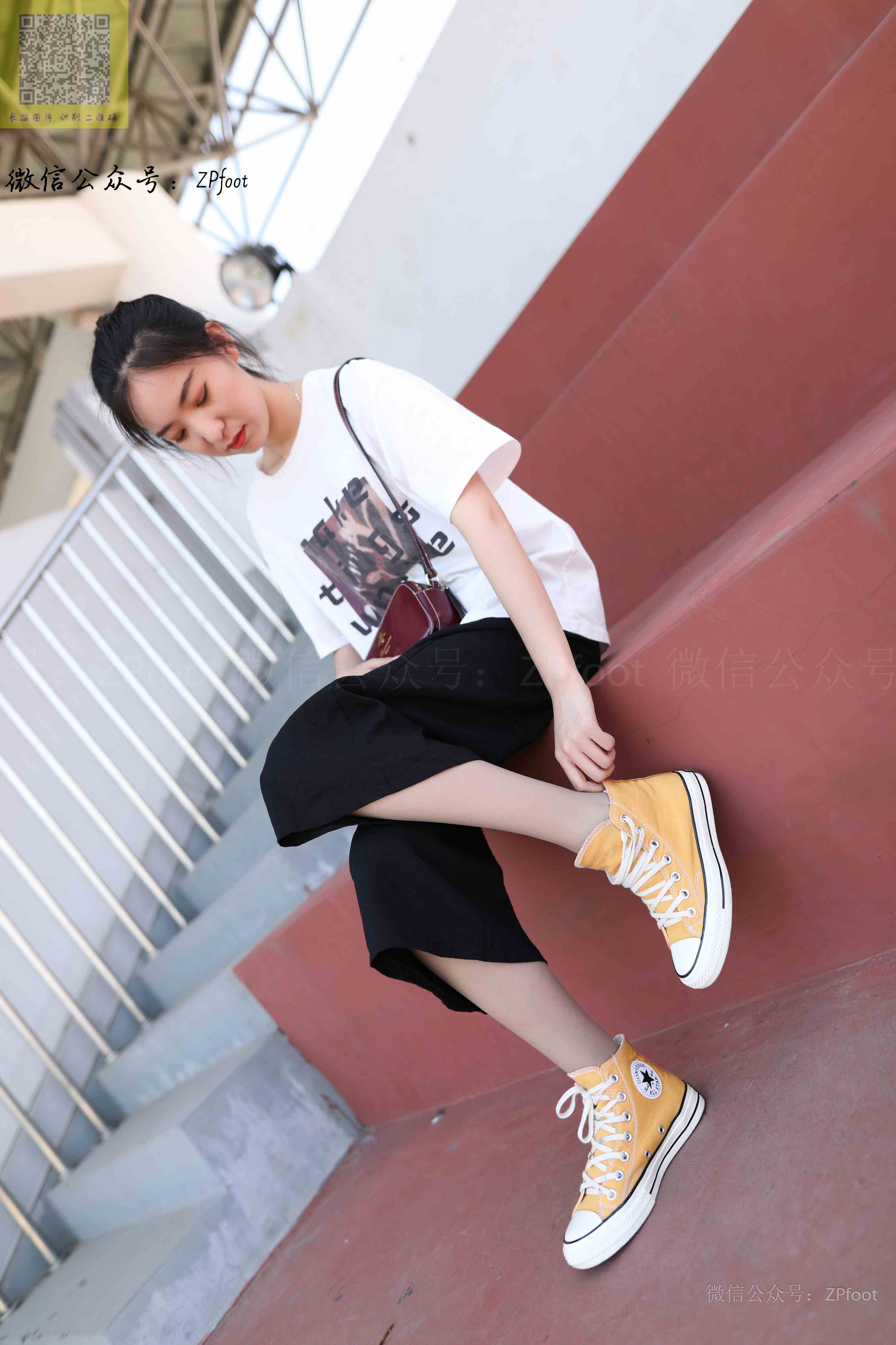 China Beauty Legs and feet 1253