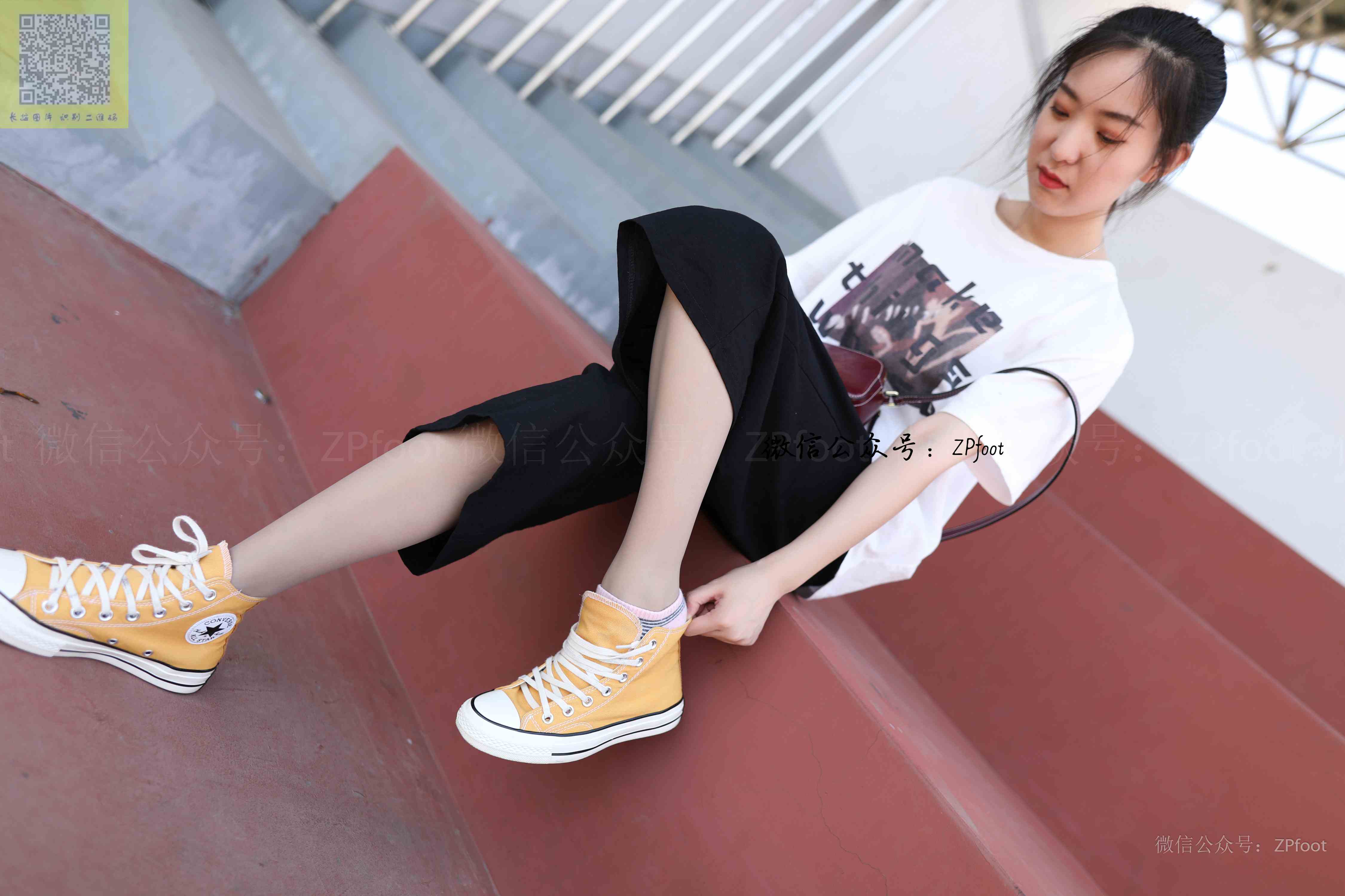 China Beauty Legs and feet 1253