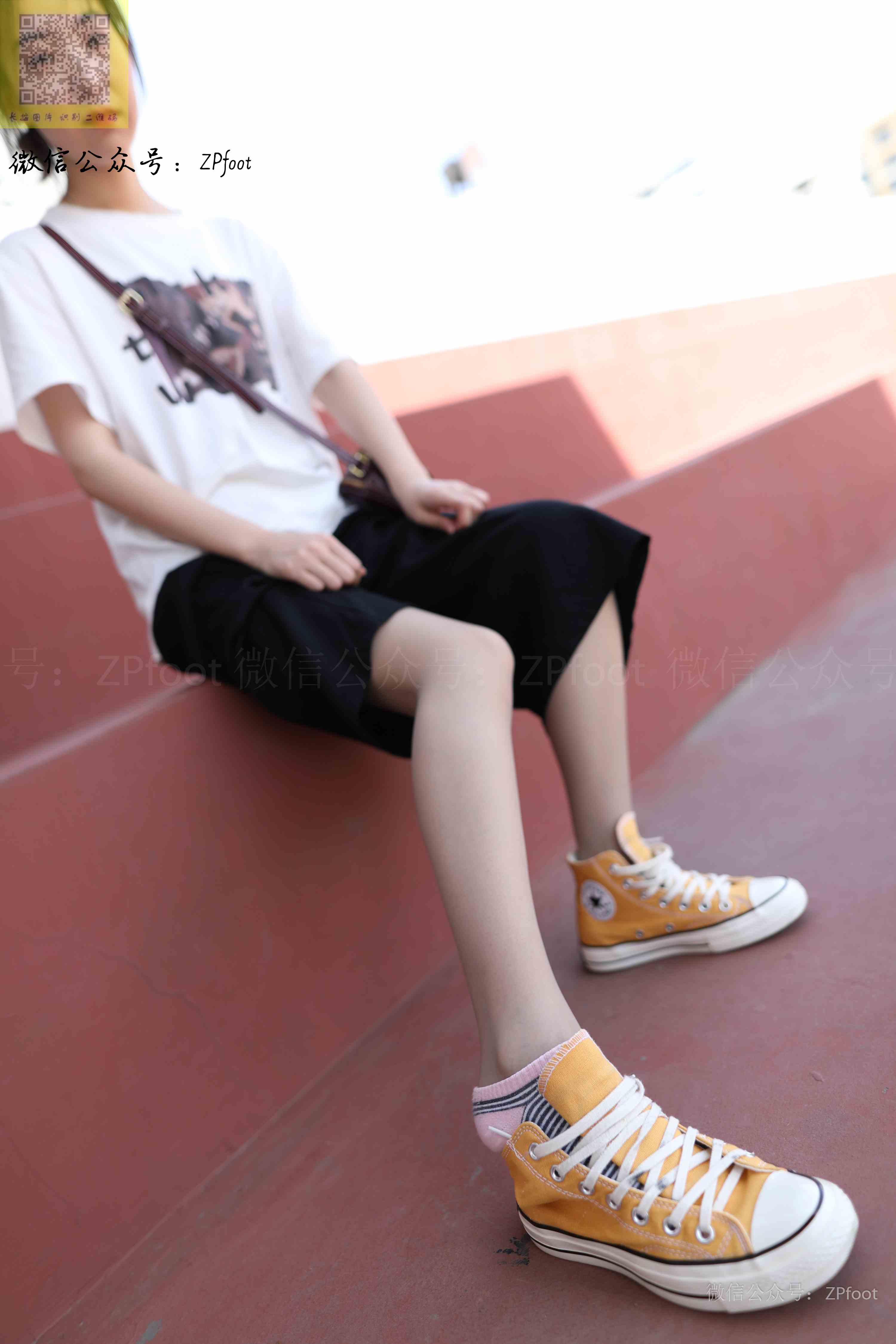 China Beauty Legs and feet 1253