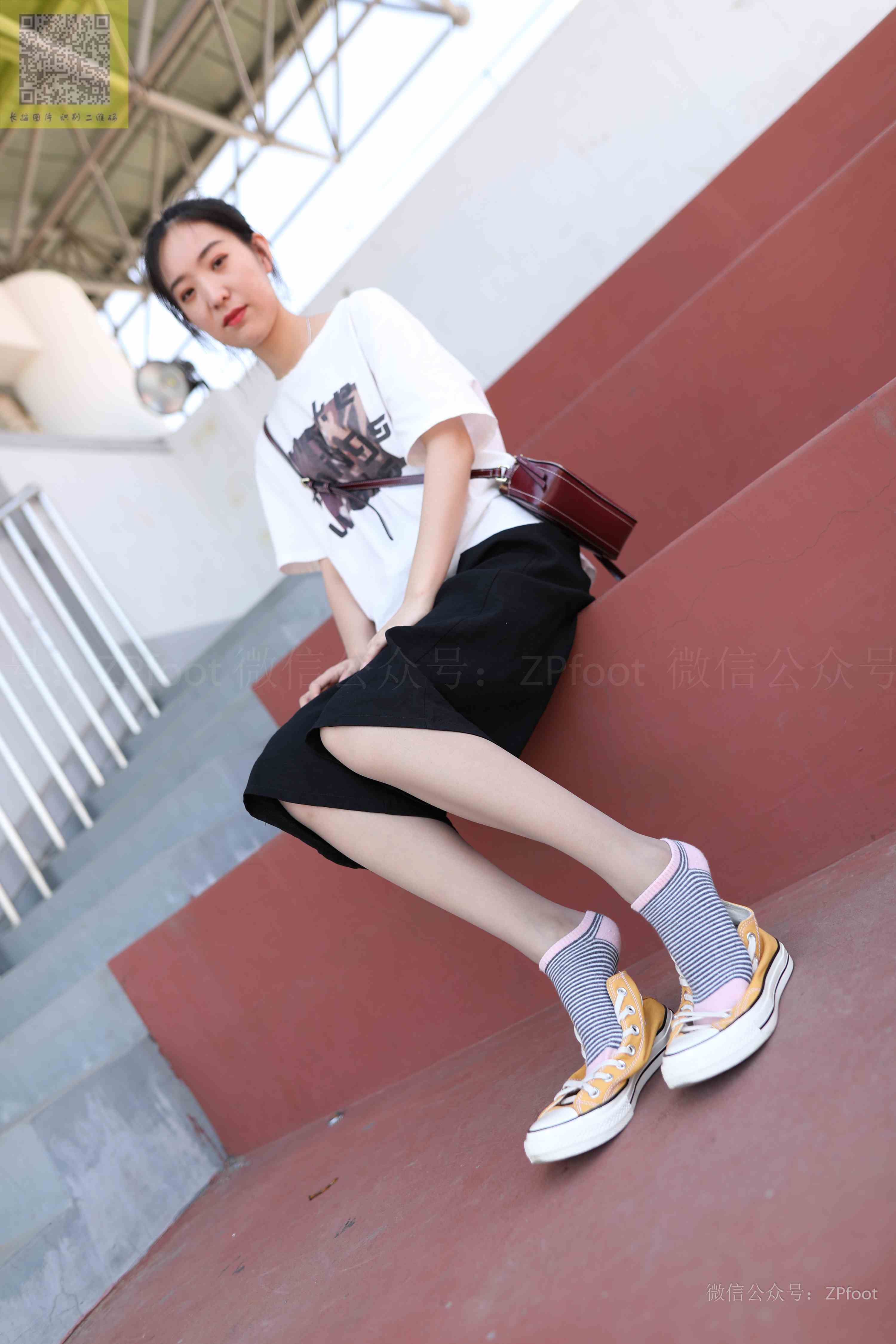 China Beauty Legs and feet 1253