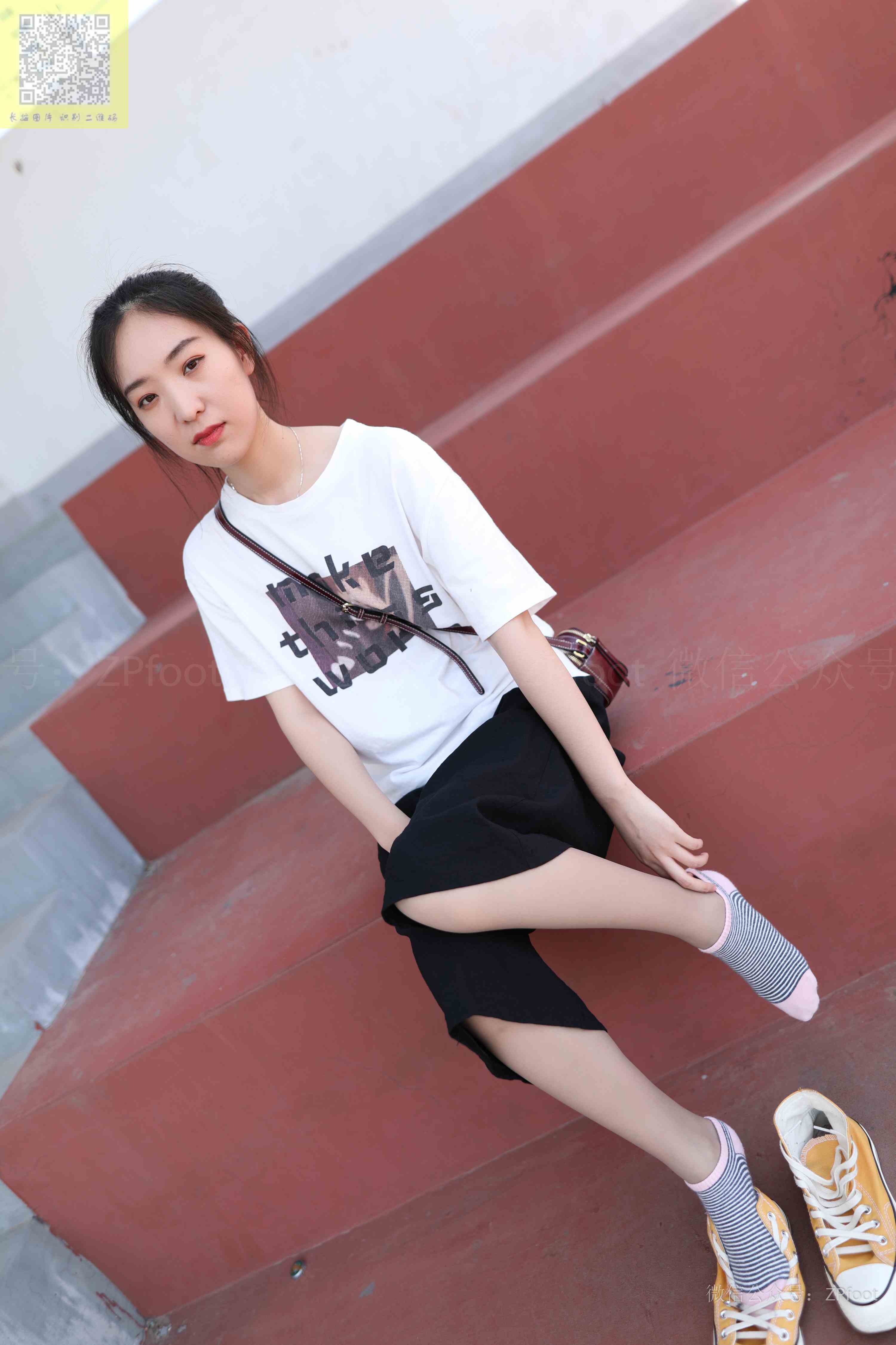 China Beauty Legs and feet 1253