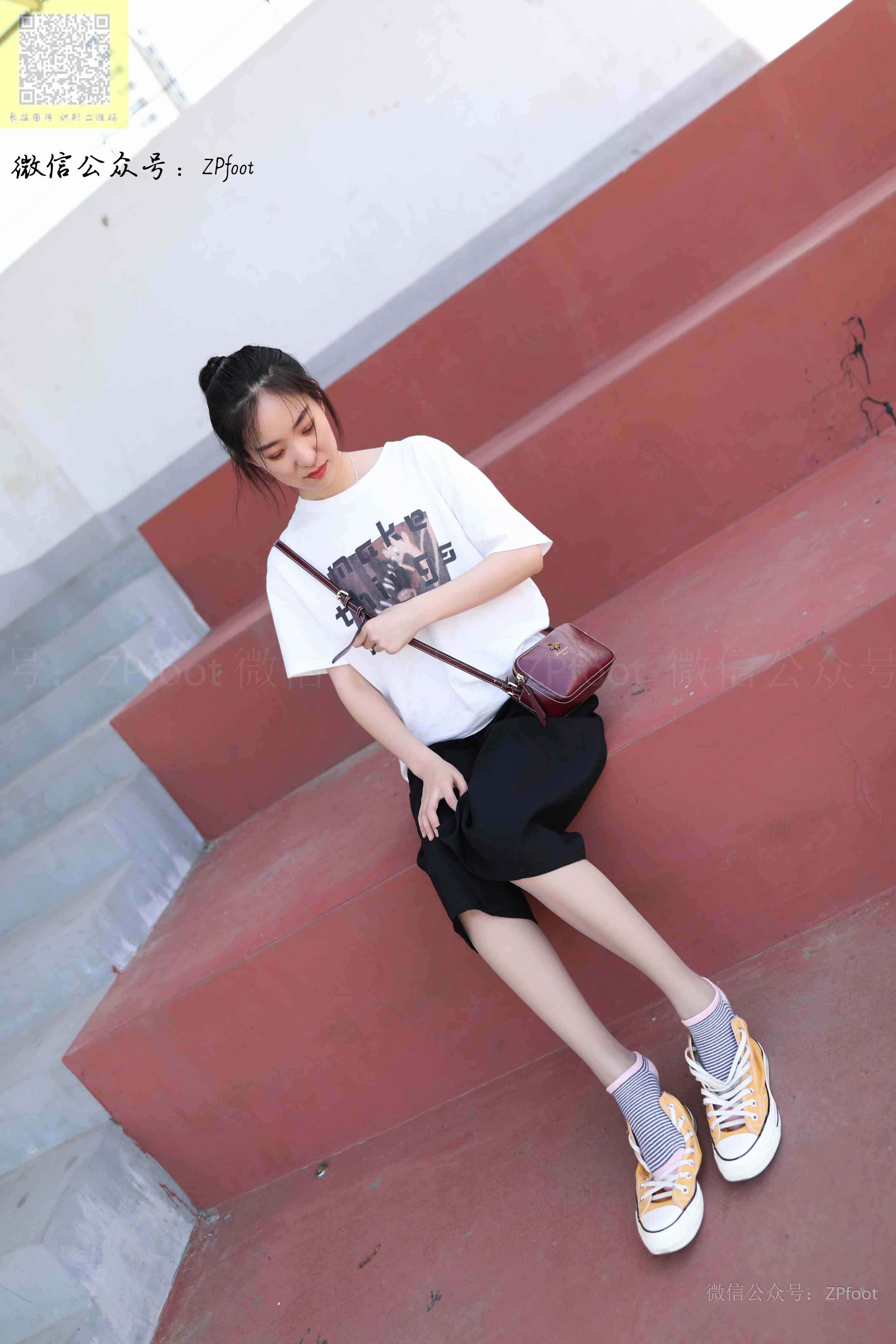 China Beauty Legs and feet 1253