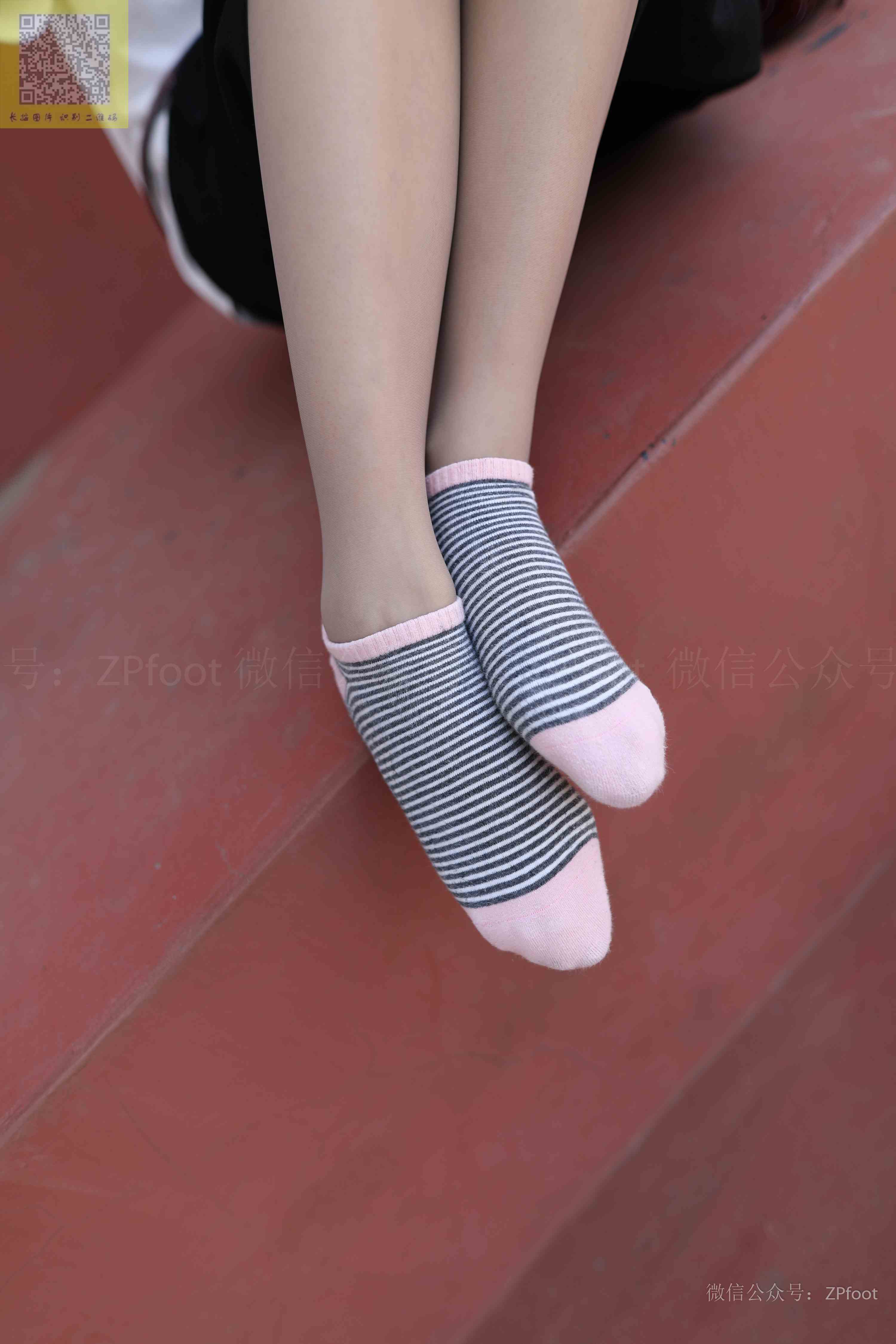 China Beauty Legs and feet 1253