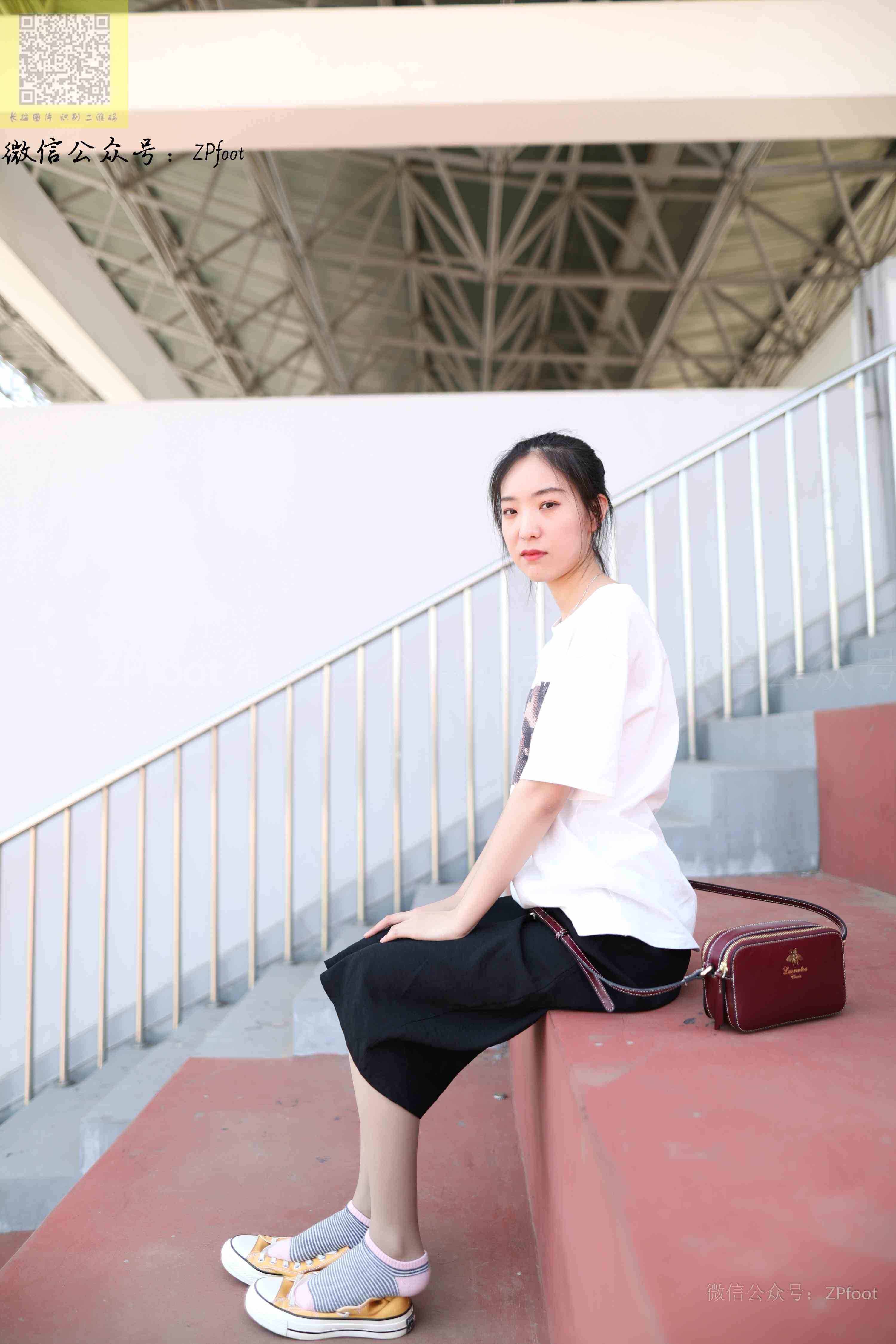 China Beauty Legs and feet 1253