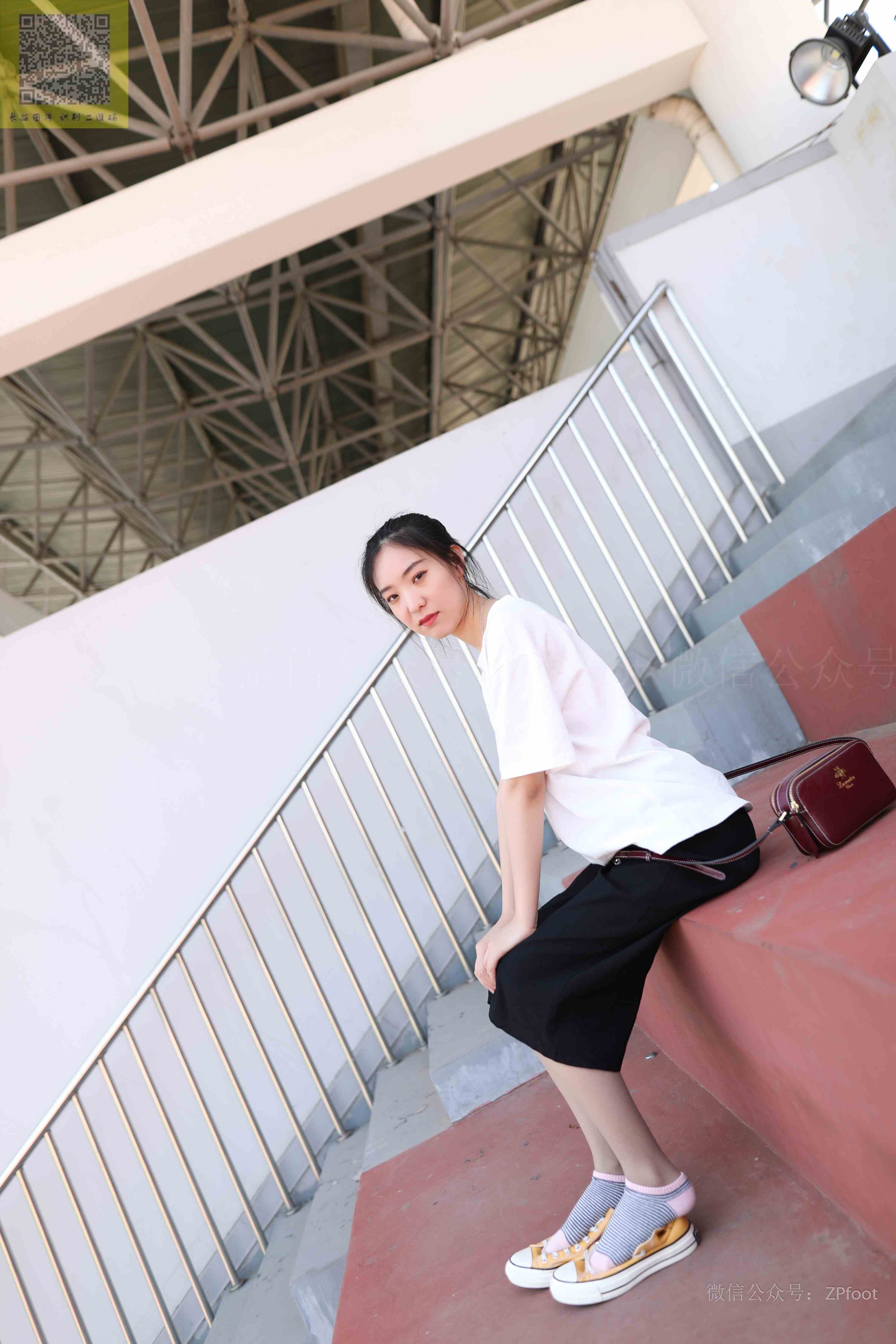 China Beauty Legs and feet 1253