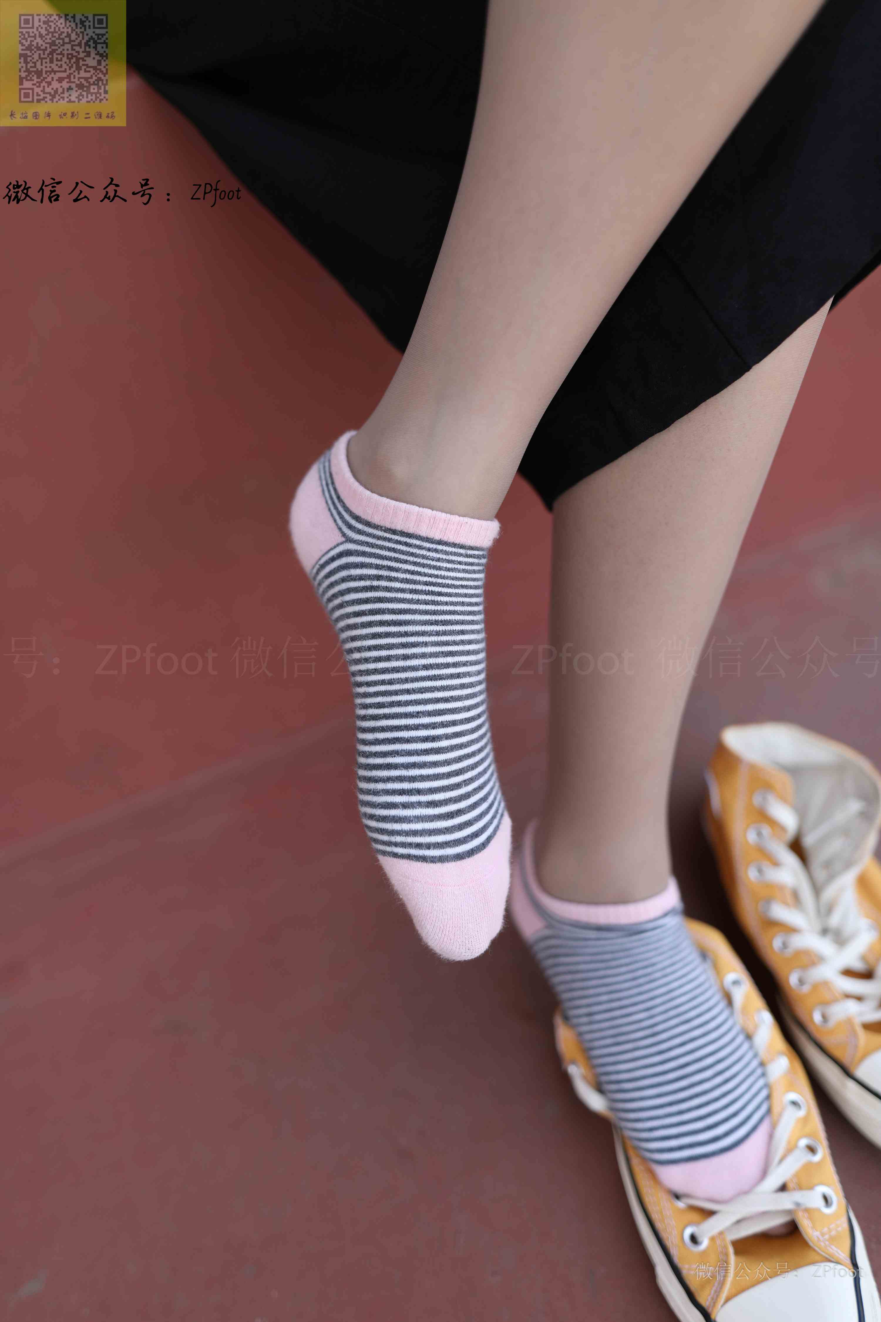 China Beauty Legs and feet 1253