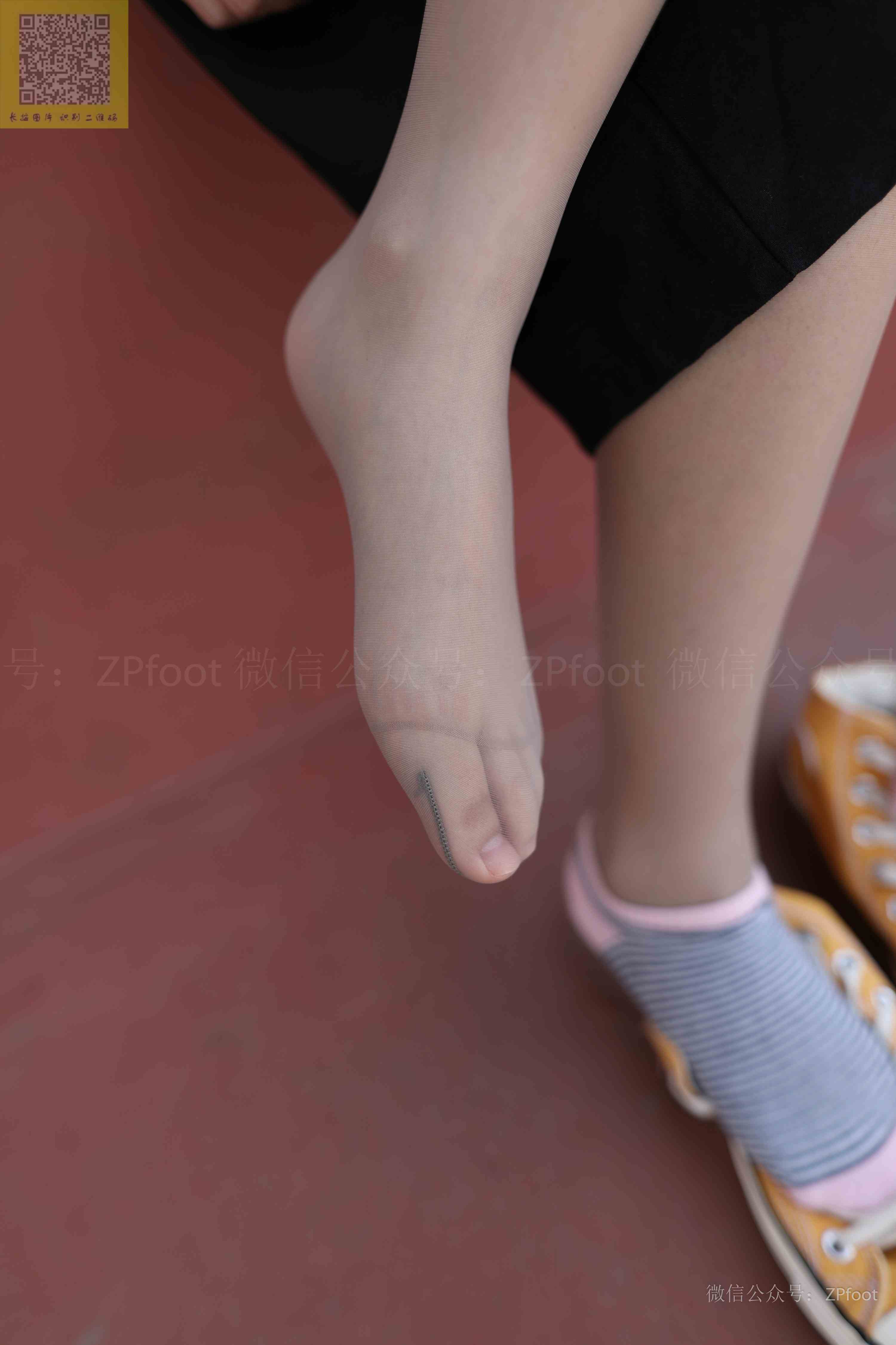 China Beauty Legs and feet 1253