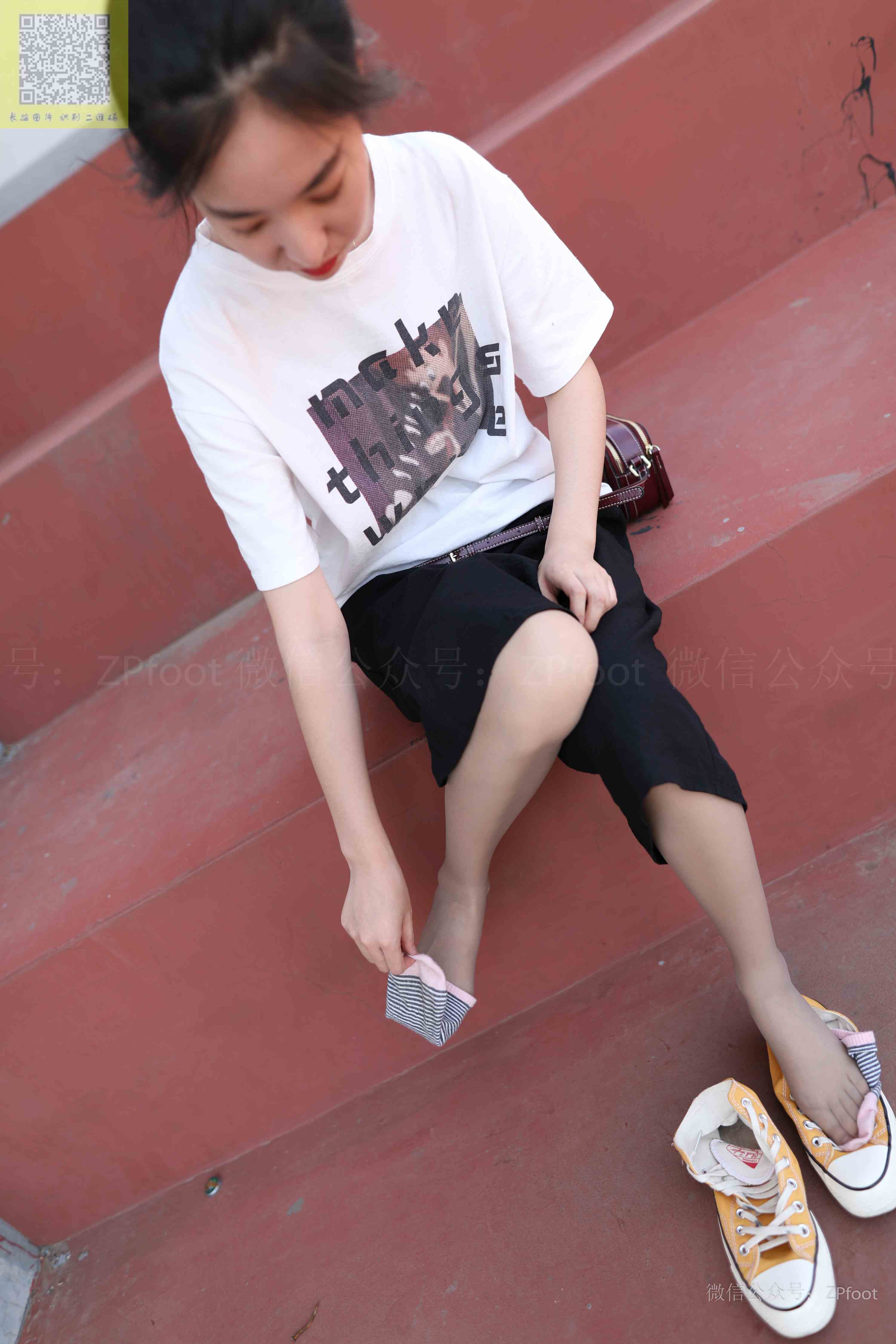 China Beauty Legs and feet 1253