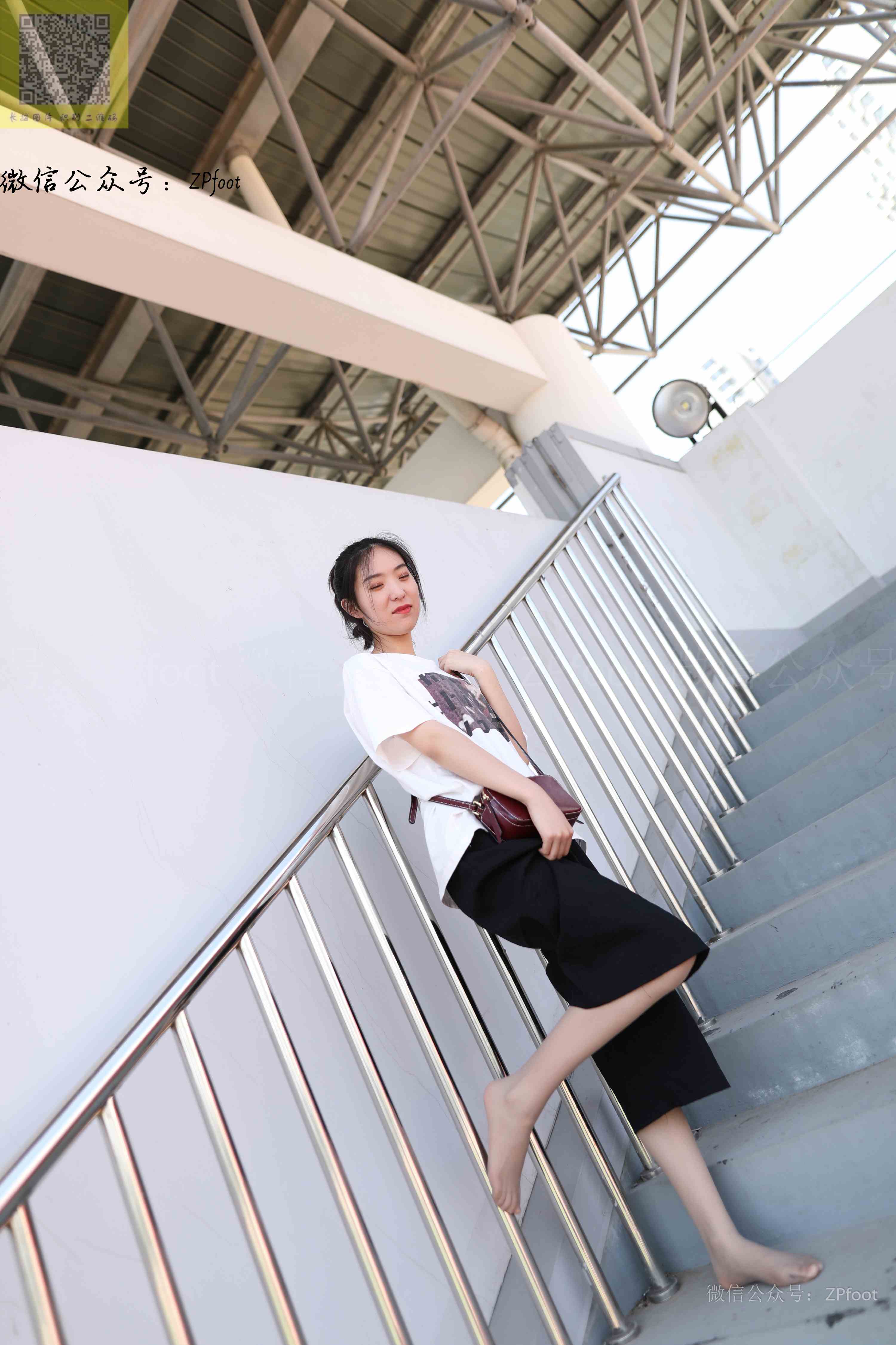 China Beauty Legs and feet 1253