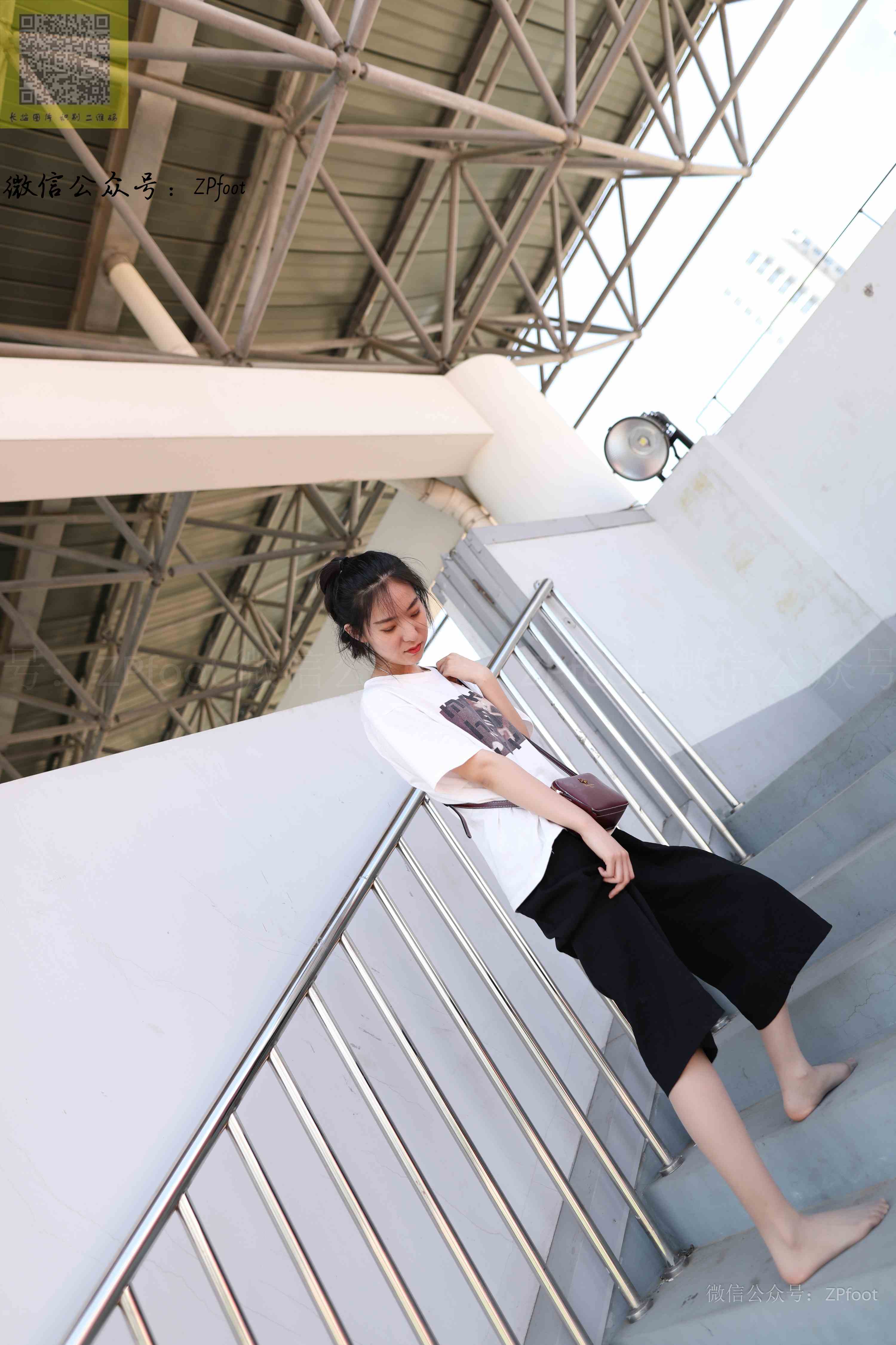 China Beauty Legs and feet 1253