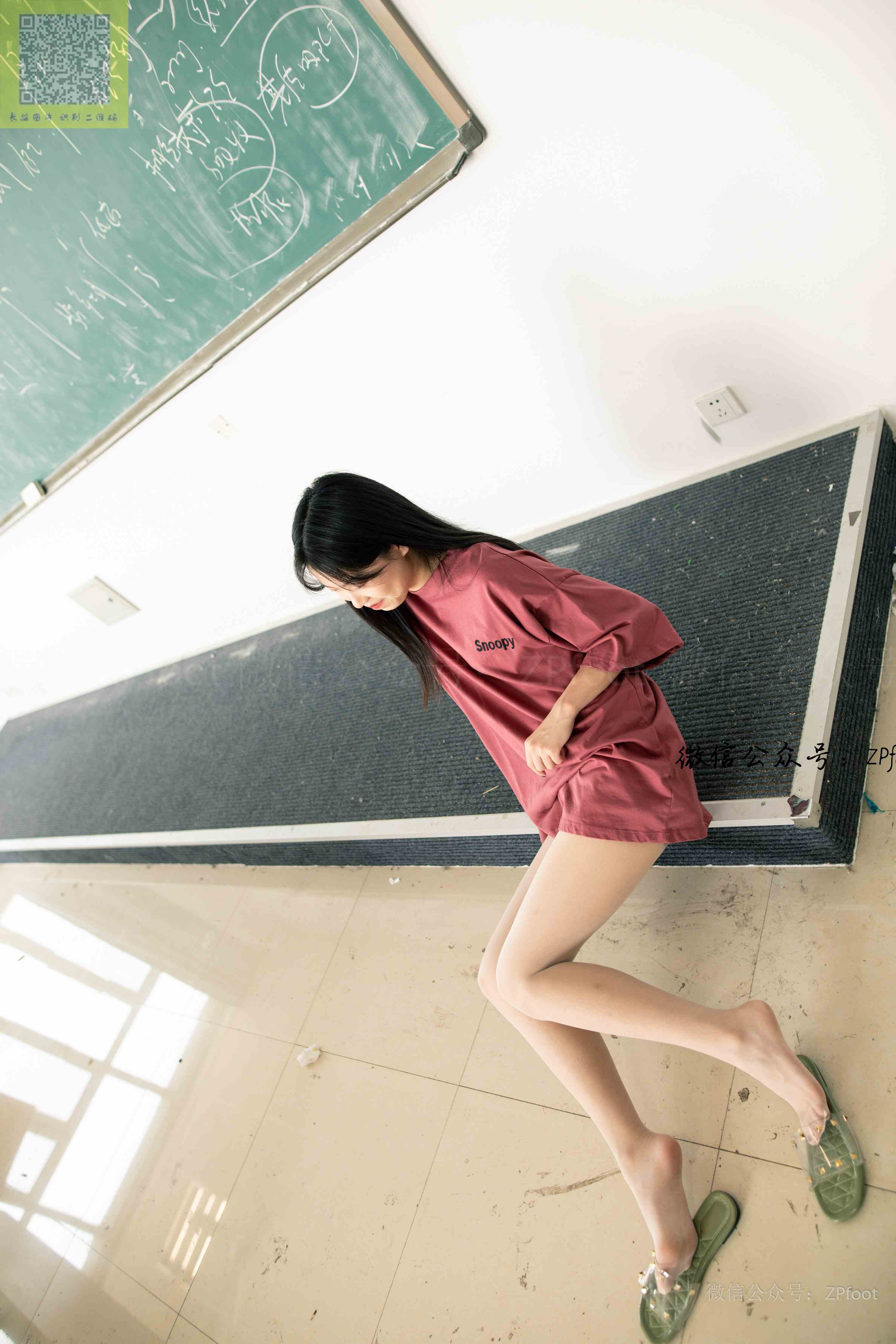 China Beauty Legs and feet 1262