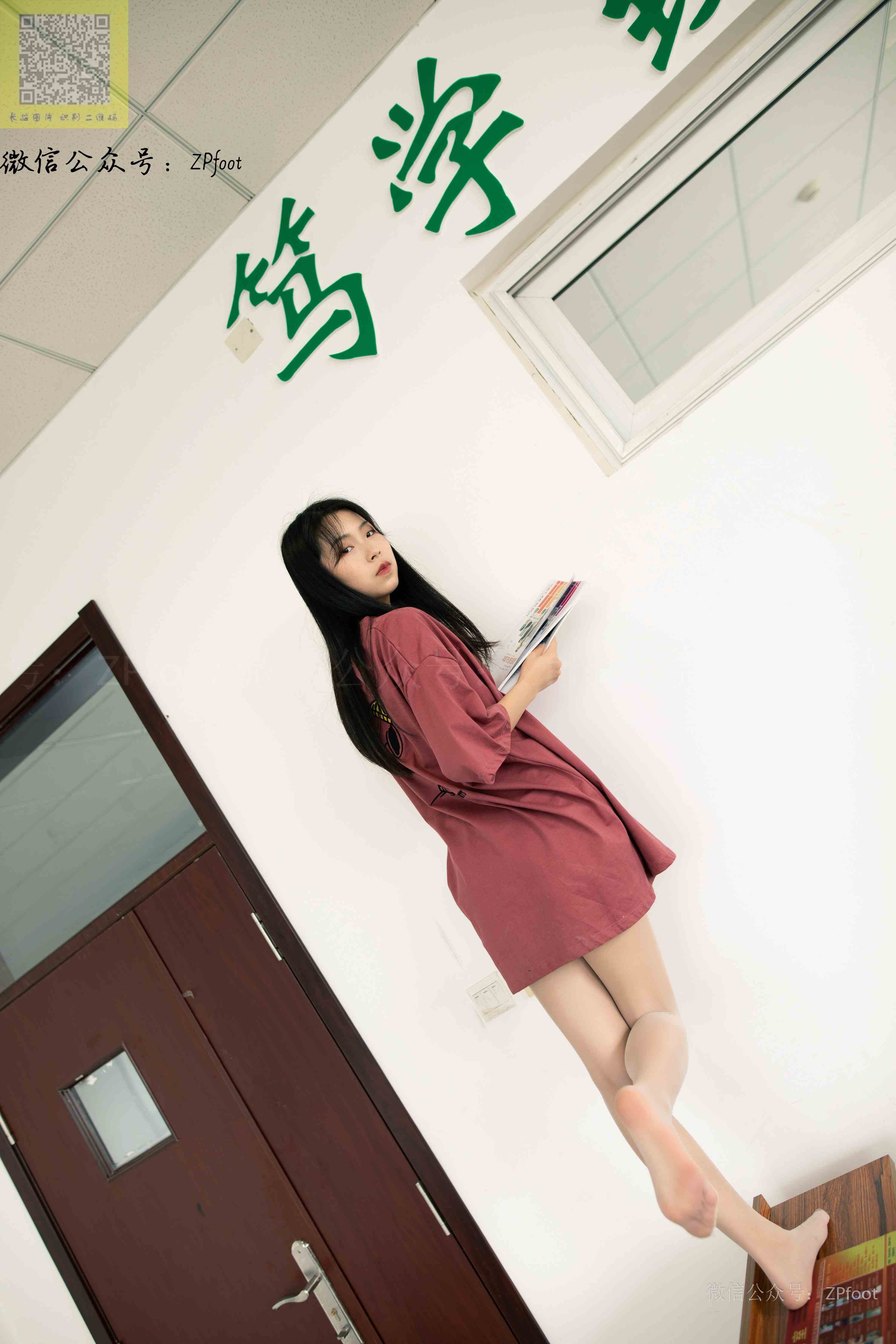 China Beauty Legs and feet 1262