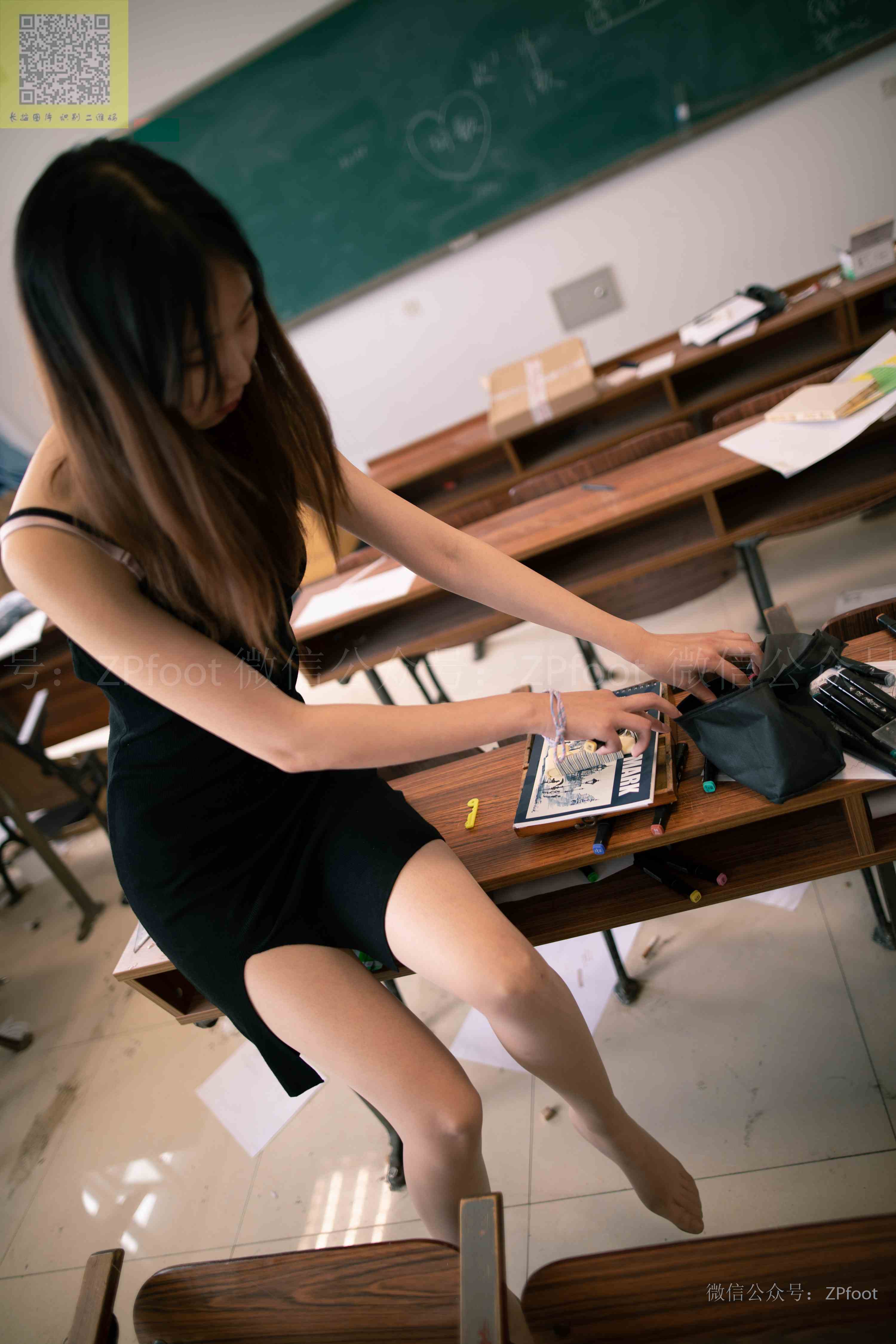 China Beauty Legs and feet 1263