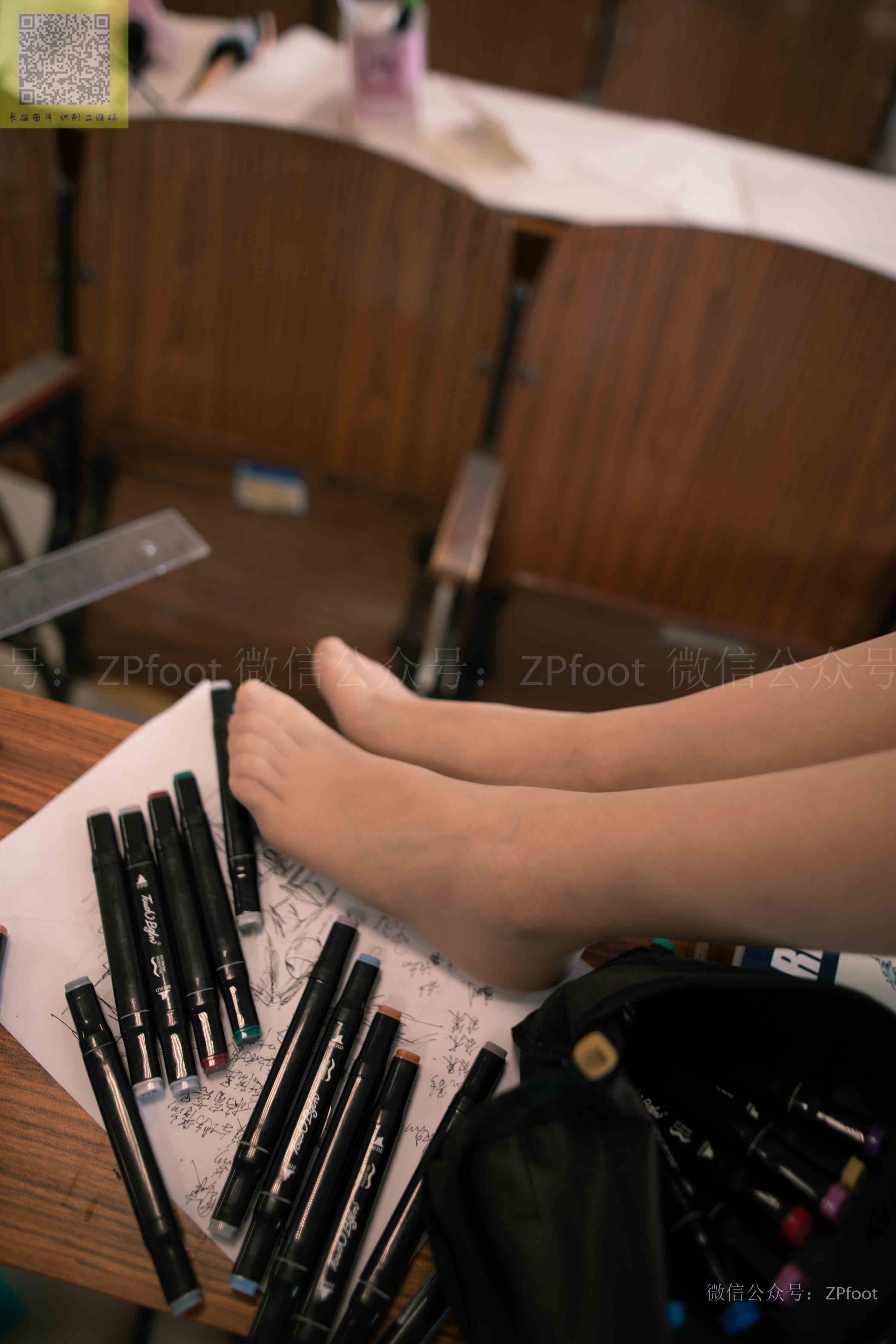 China Beauty Legs and feet 1263