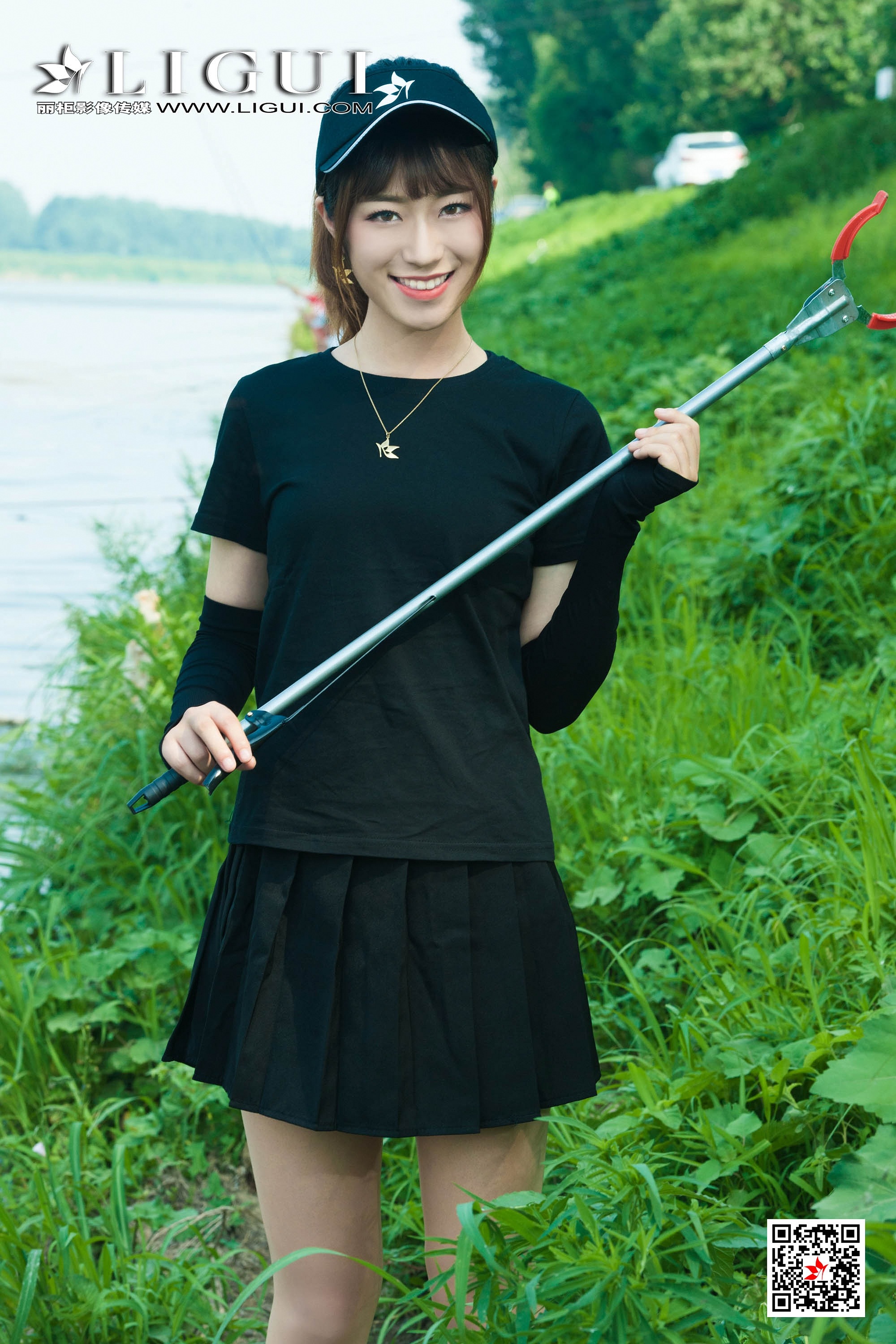 pretty lady dirty feet 106