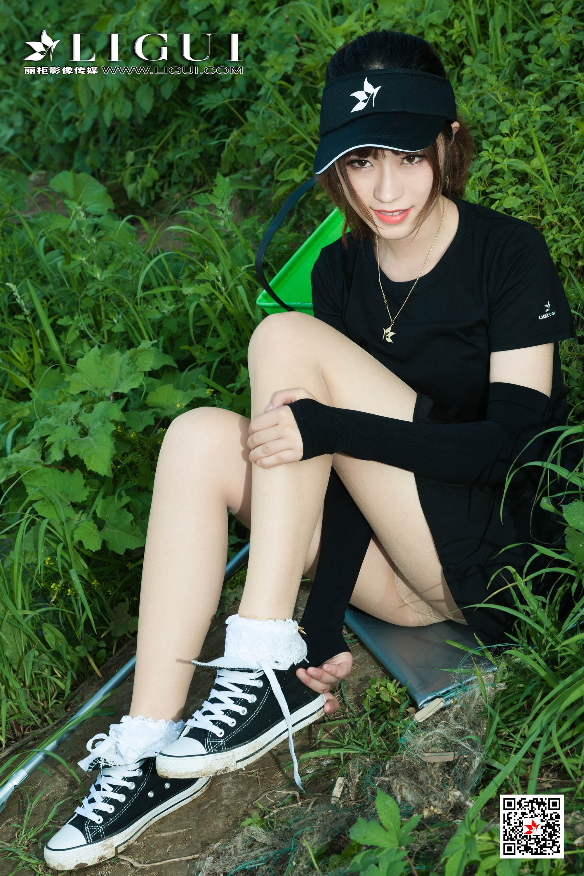 pretty lady dirty feet 106