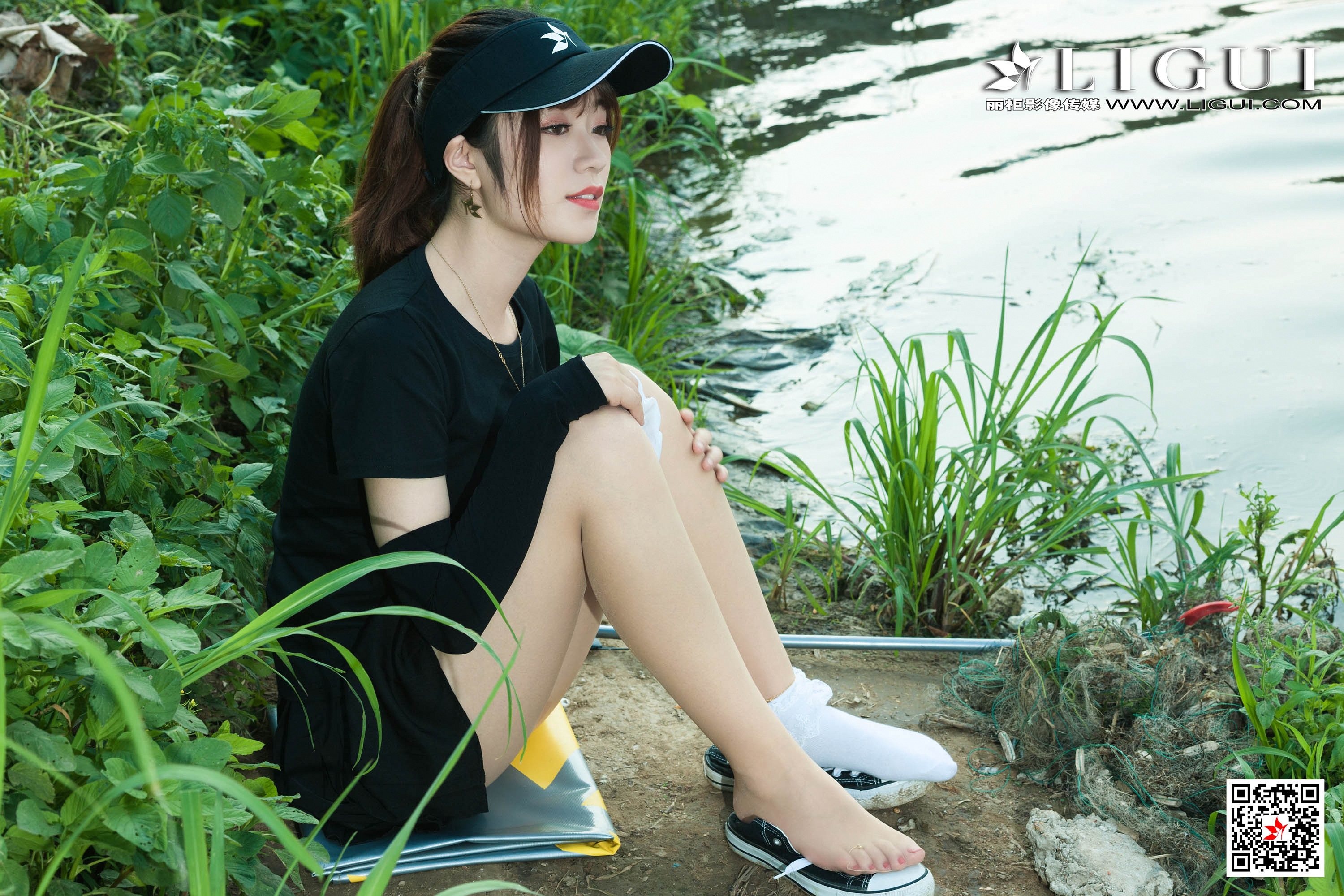 pretty lady dirty feet 106