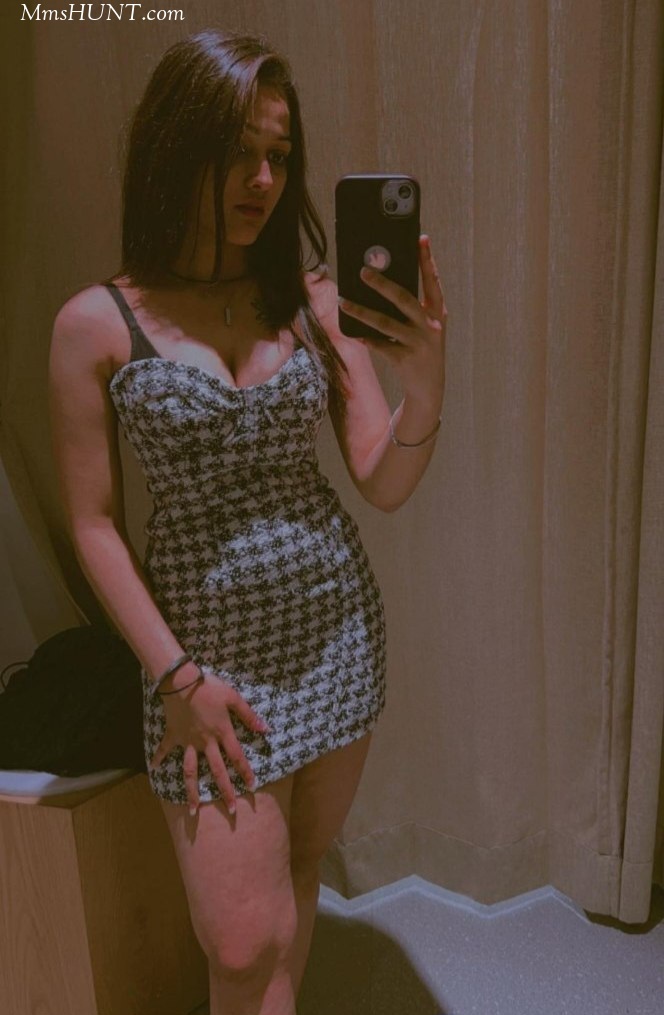 Horny Girl Nude pics to Lover