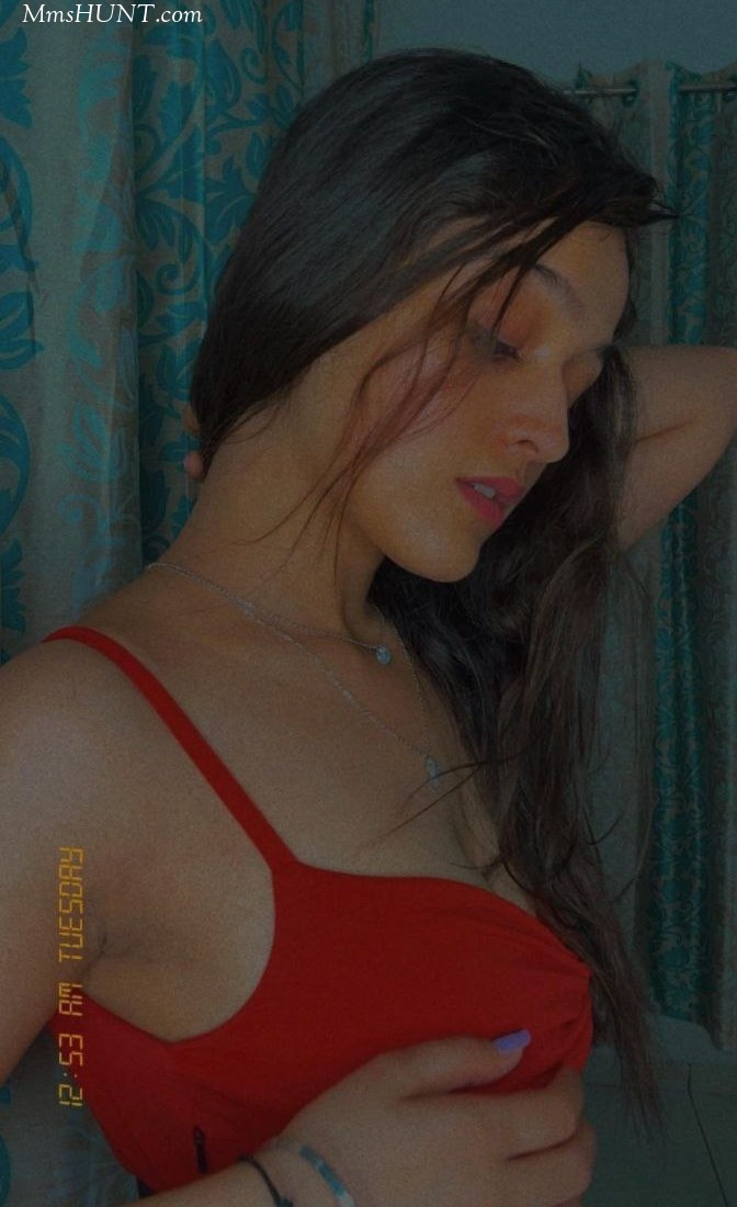 Horny Girl Nude pics to Lover