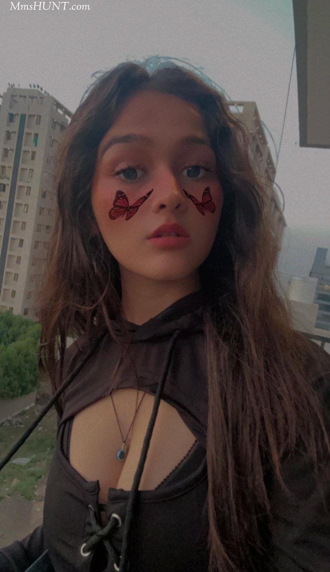 Horny Girl Nude pics to Lover